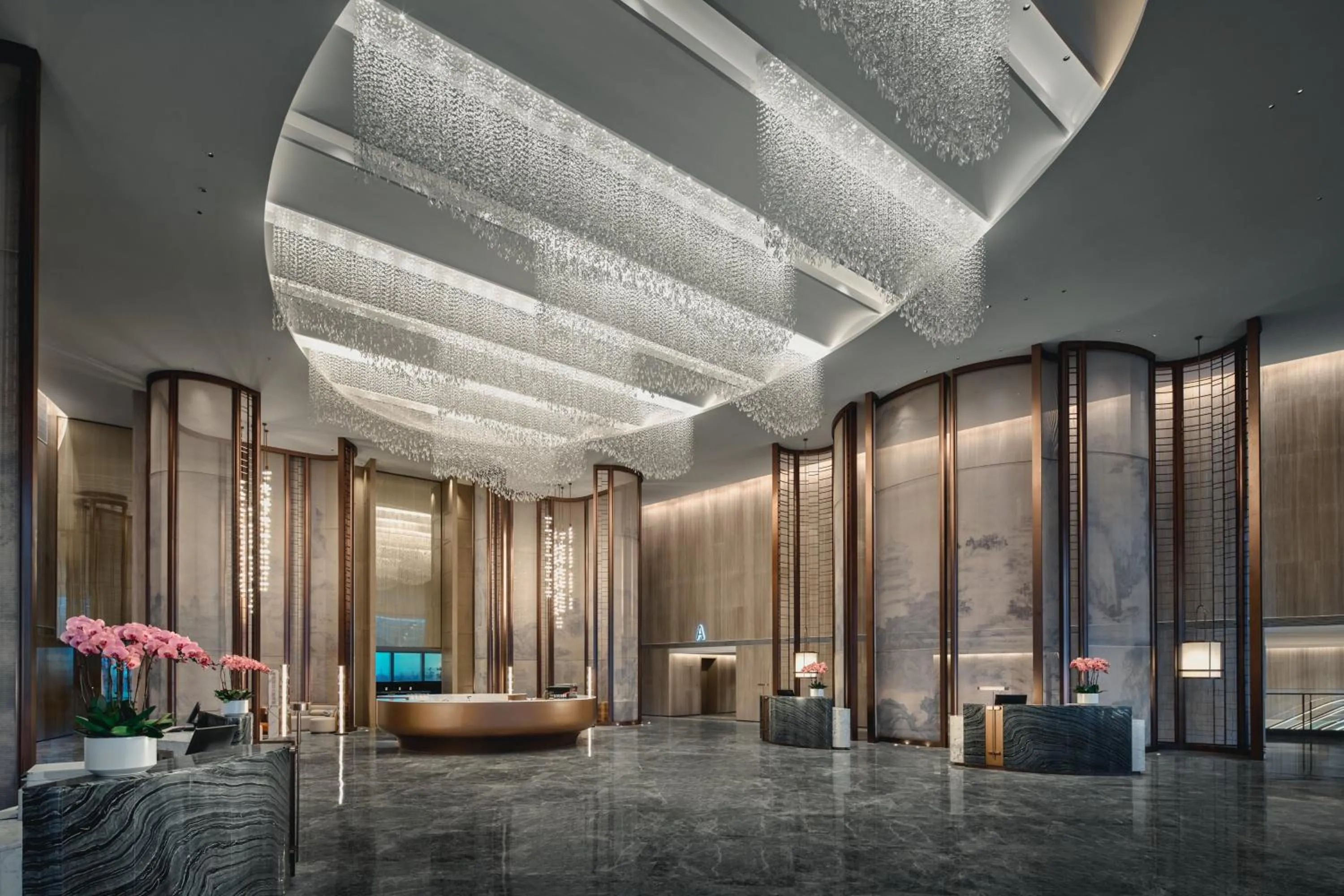 Property building in Crowne Plaza Wuhan Tianhe Airport by IHG