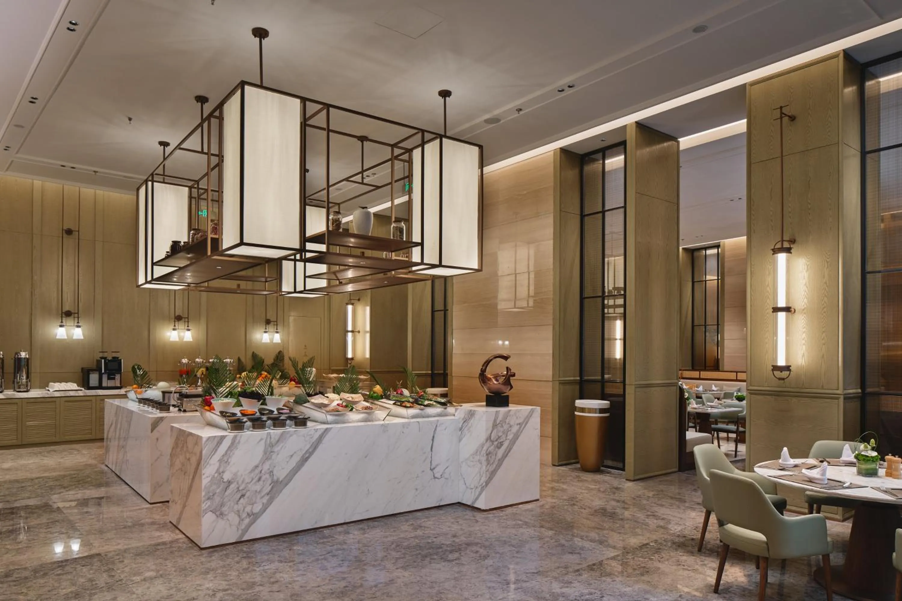 Restaurant/places to eat in Holiday Inn Wuhan Tianhe Airport by IHG