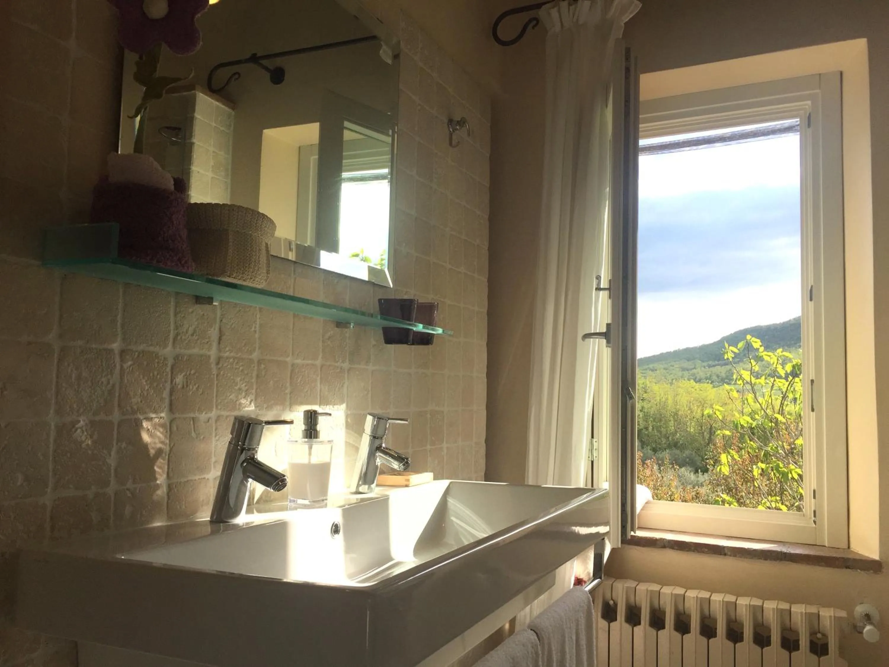 La Vittoria 10 – La Soglia della Val d’Orcia