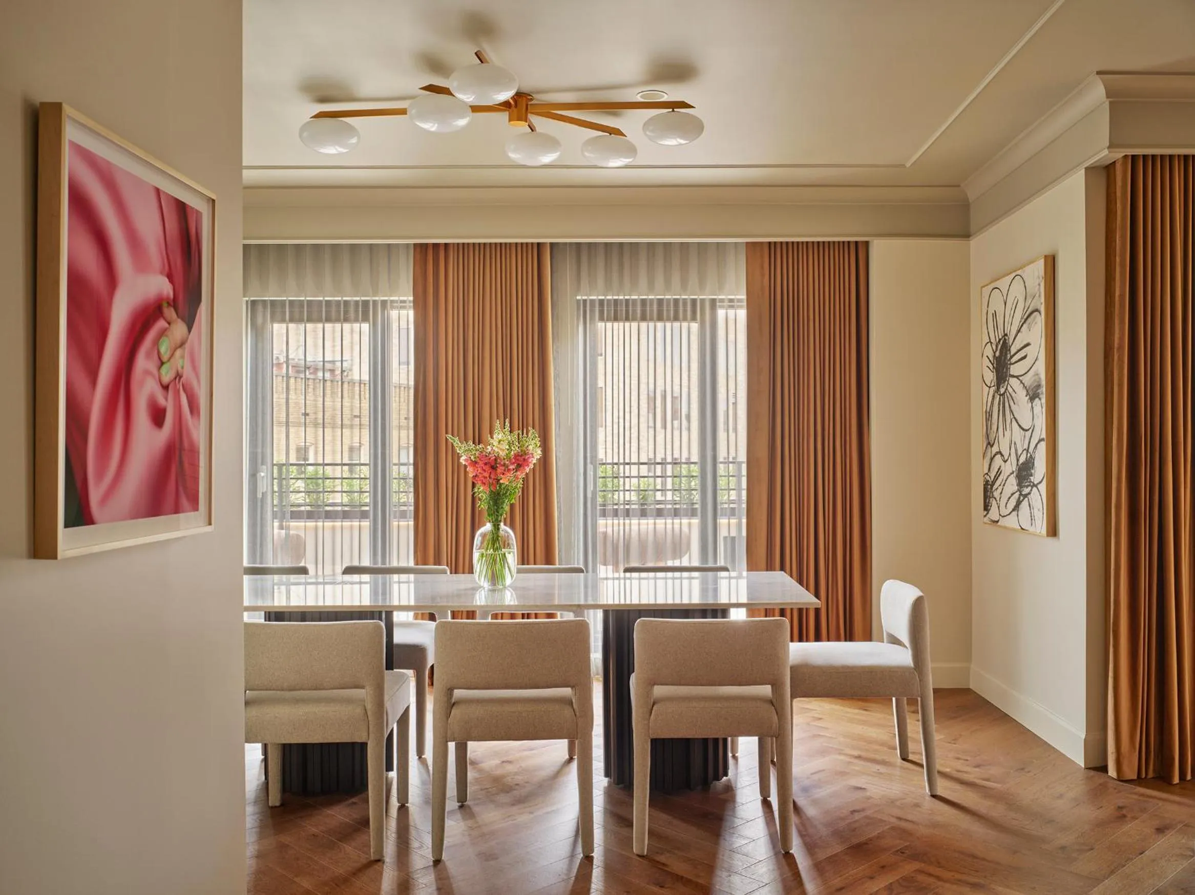 Dining area in Sixty DC