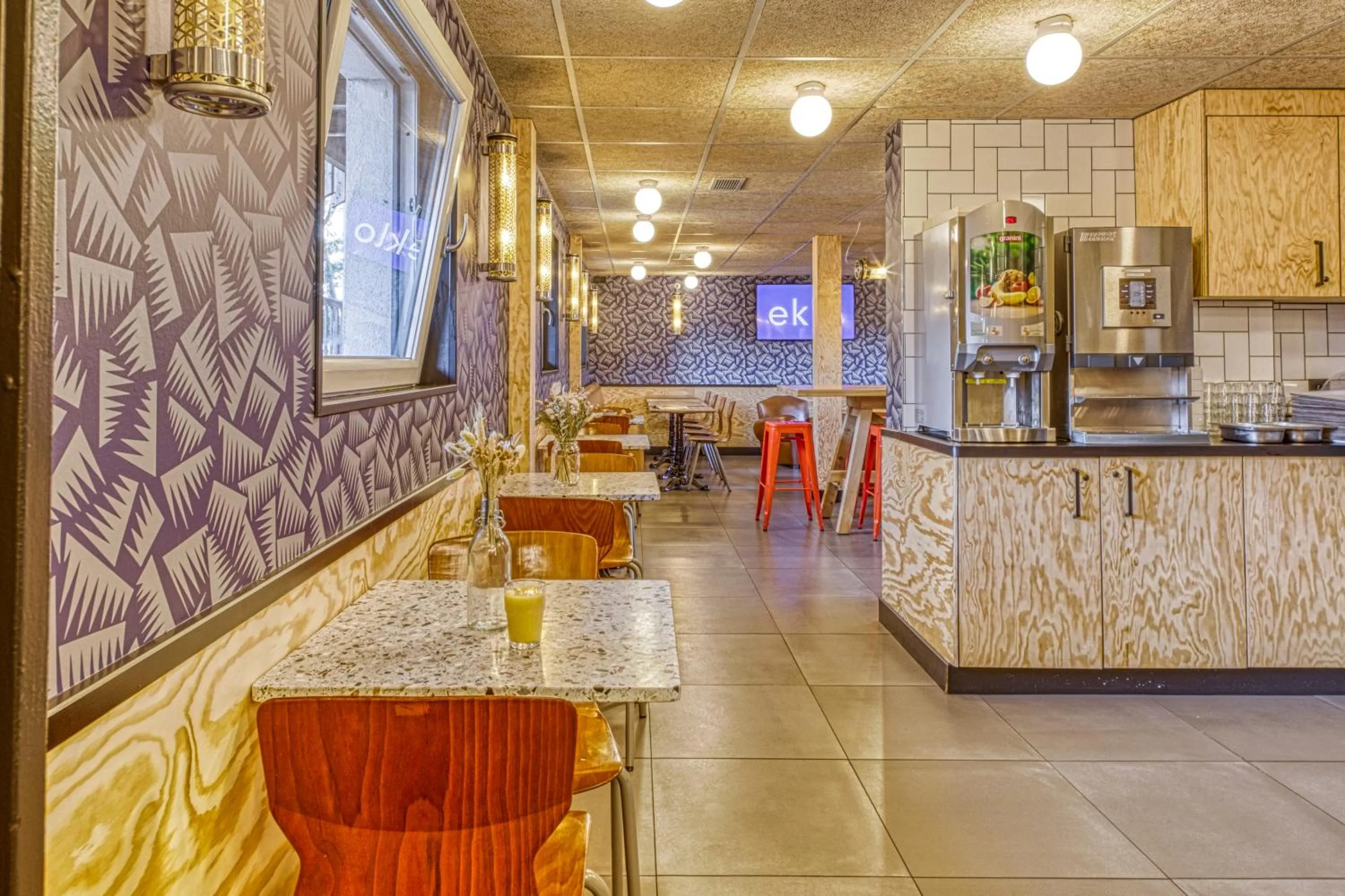 Restaurant/places to eat in Eklo Hotels Le Havre