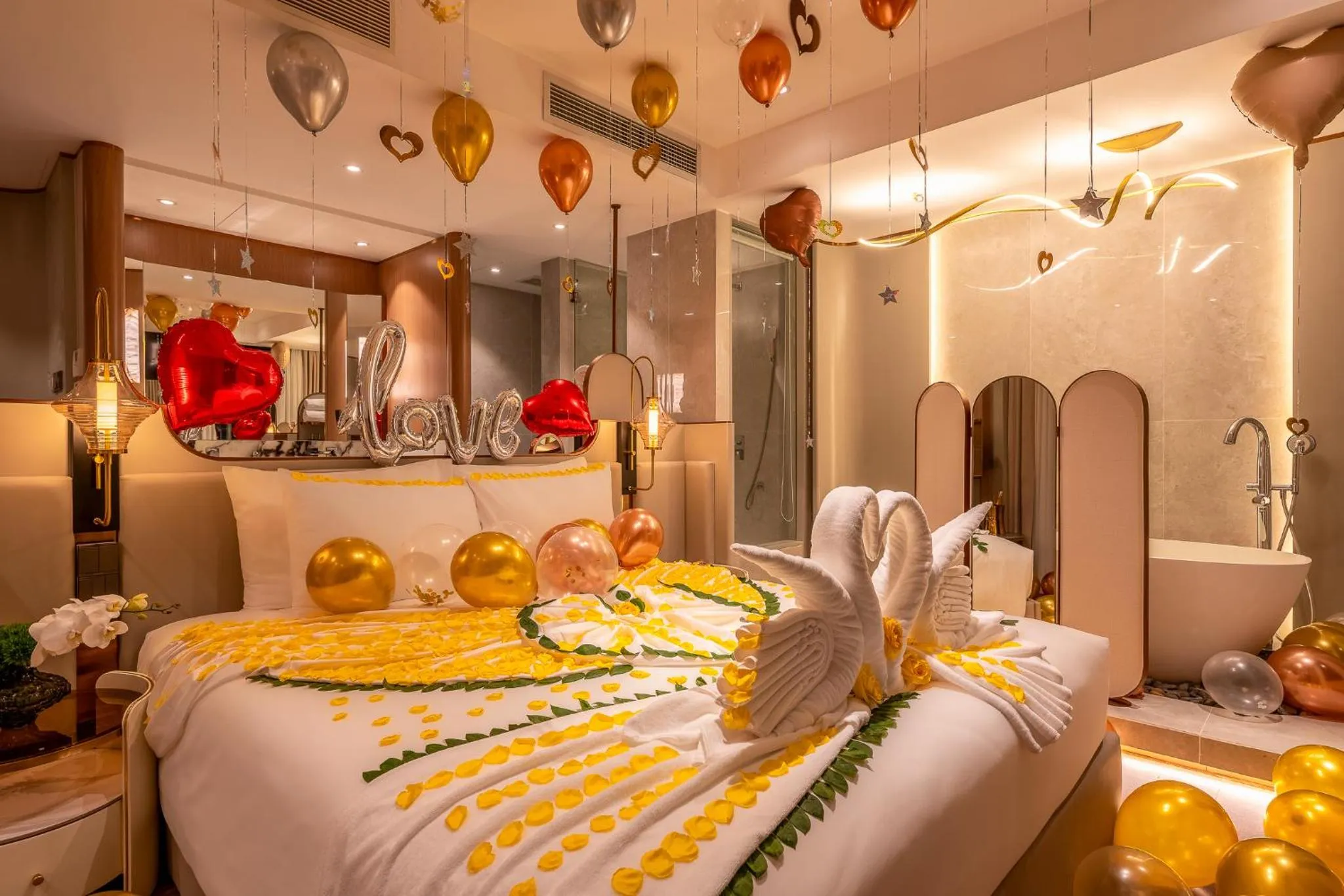 Bedroom, Bed in Adora Mira Riverside