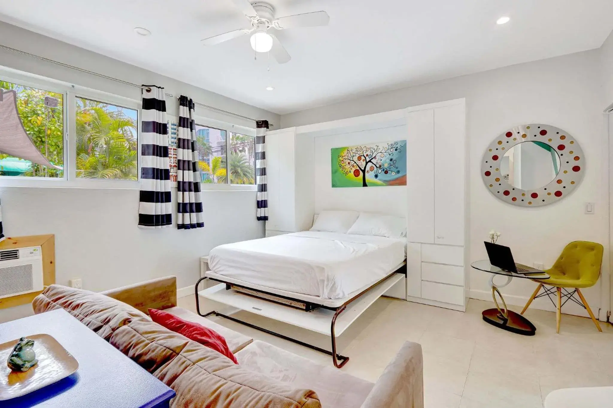 Studio in Las Olas near FL Beach Studio in Las Olas near FL Beach
