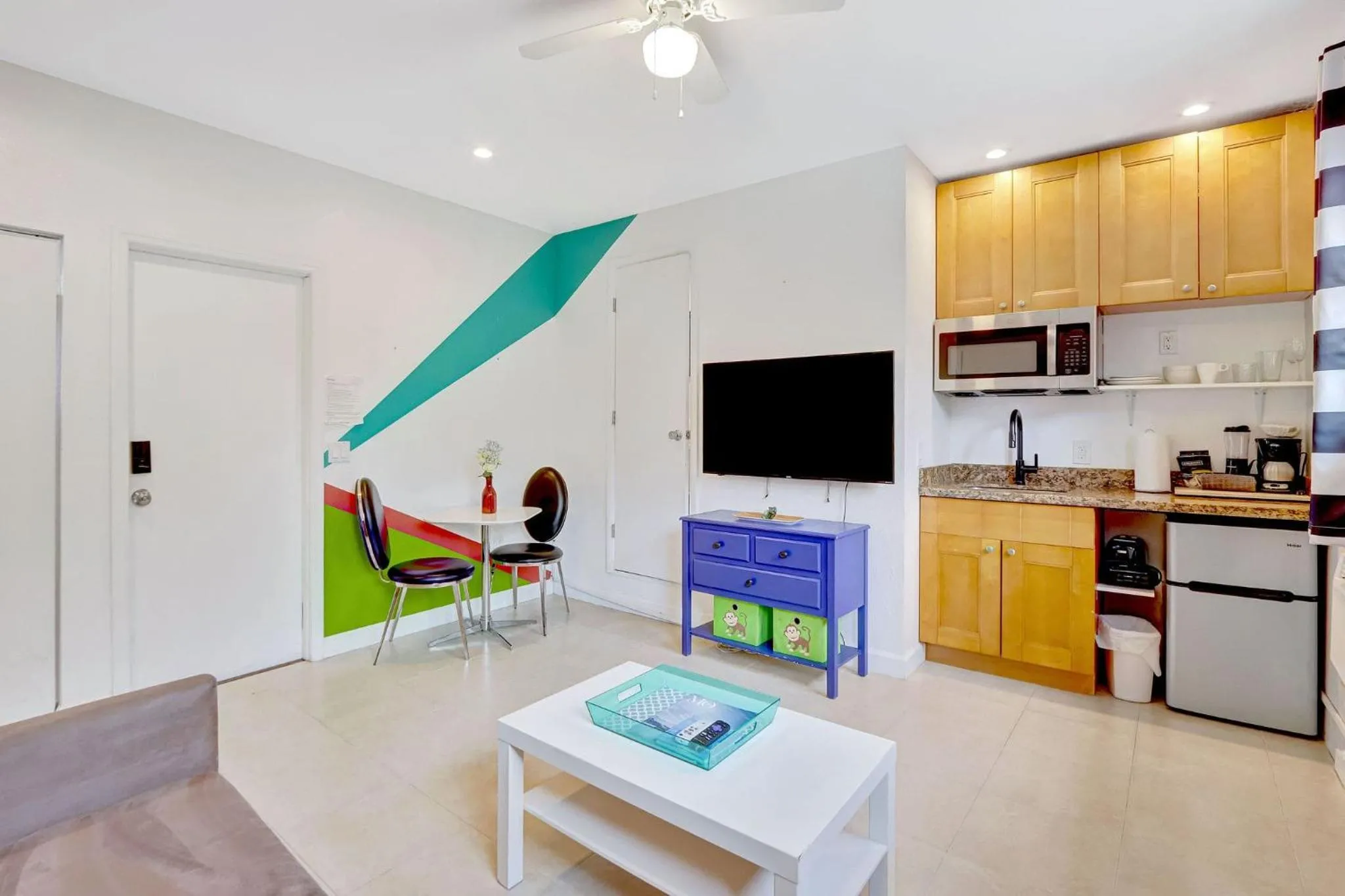 Studio in Las Olas near FL Beach