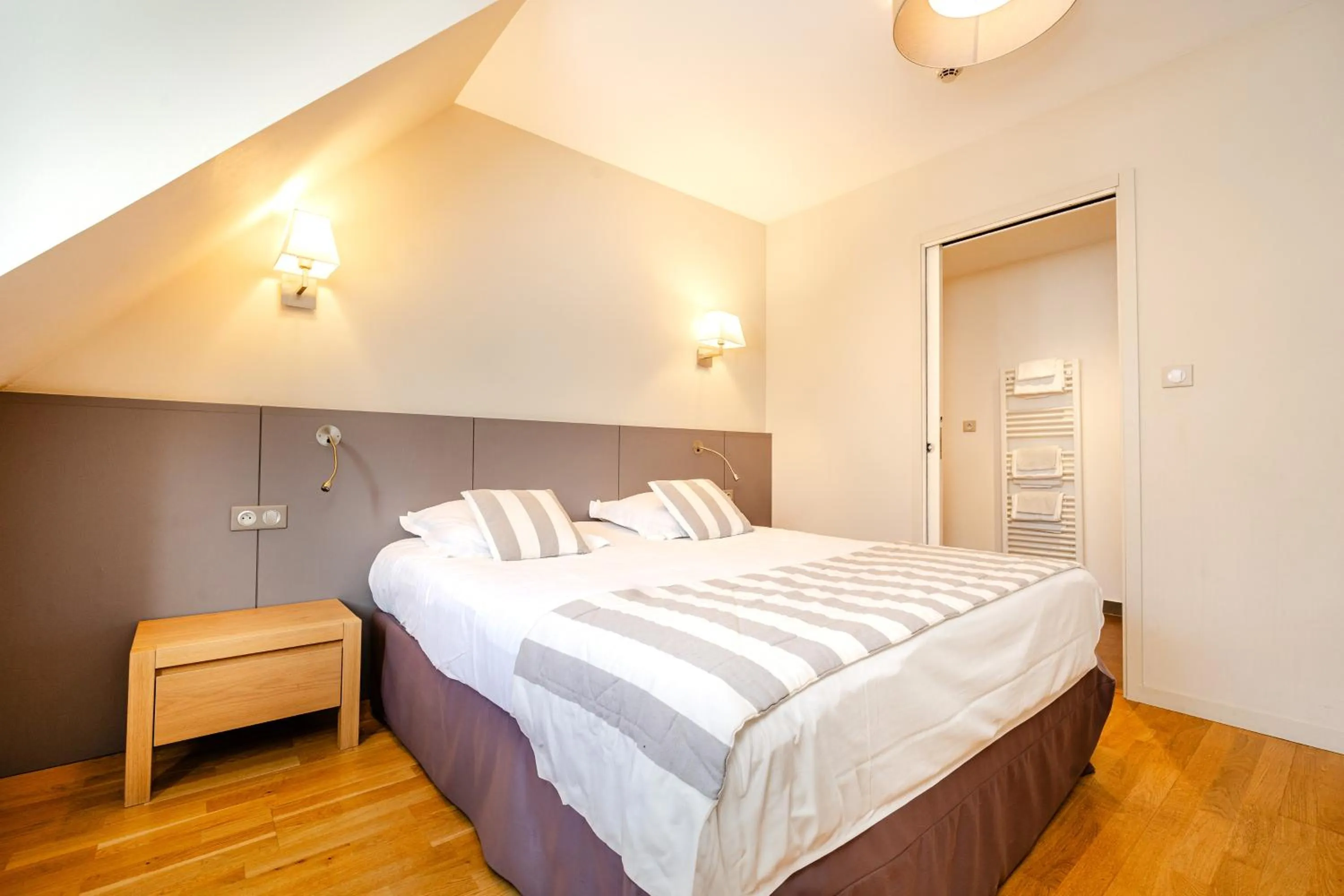 Bed in Village Vacances 3* Ternélia Les Résidences d'Armor