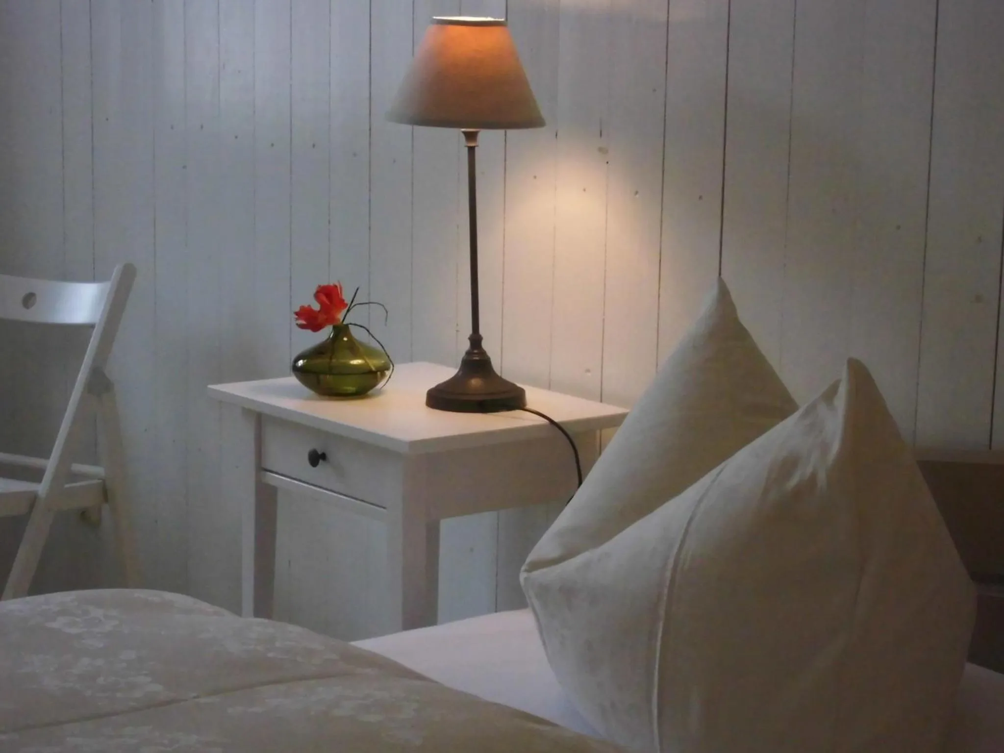 Photo of the whole room, Bed in SchlossparkFerienwohnungen Rheinsberg mit Garten
