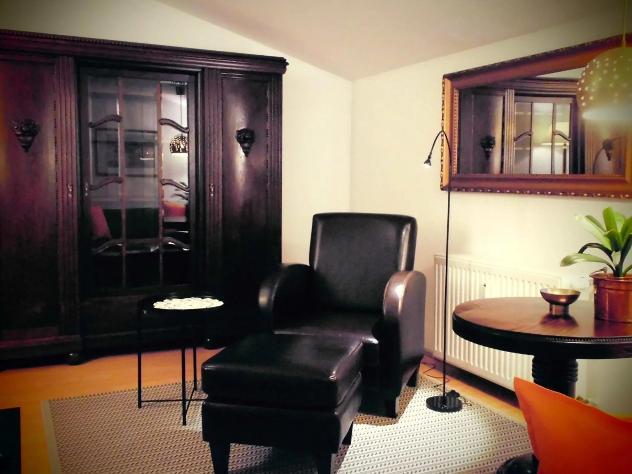 Photo of the whole room in SchlossparkFerienwohnungen Rheinsberg mit Garten