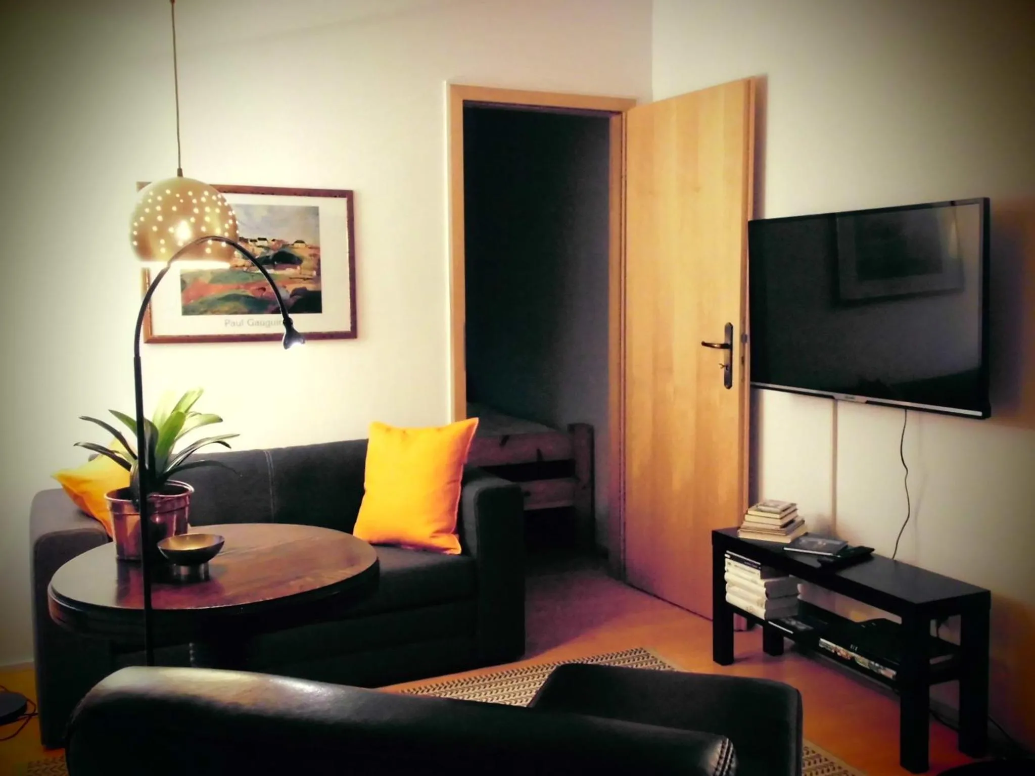 Photo of the whole room in SchlossparkFerienwohnungen Rheinsberg mit Garten