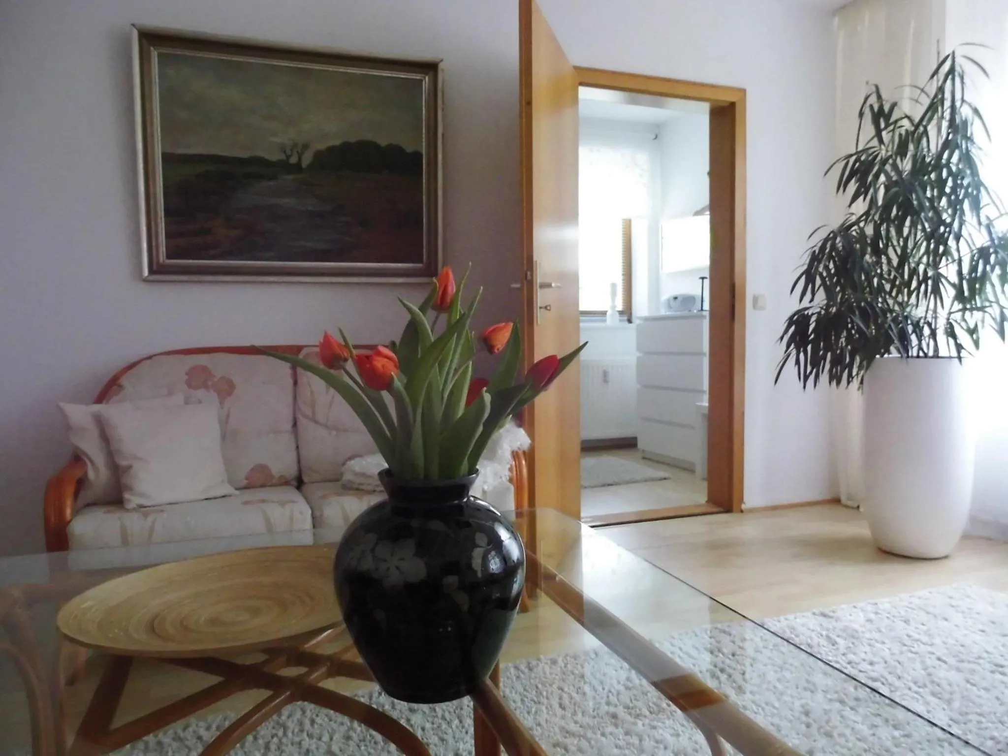 Photo of the whole room in SchlossparkFerienwohnungen Rheinsberg mit Garten