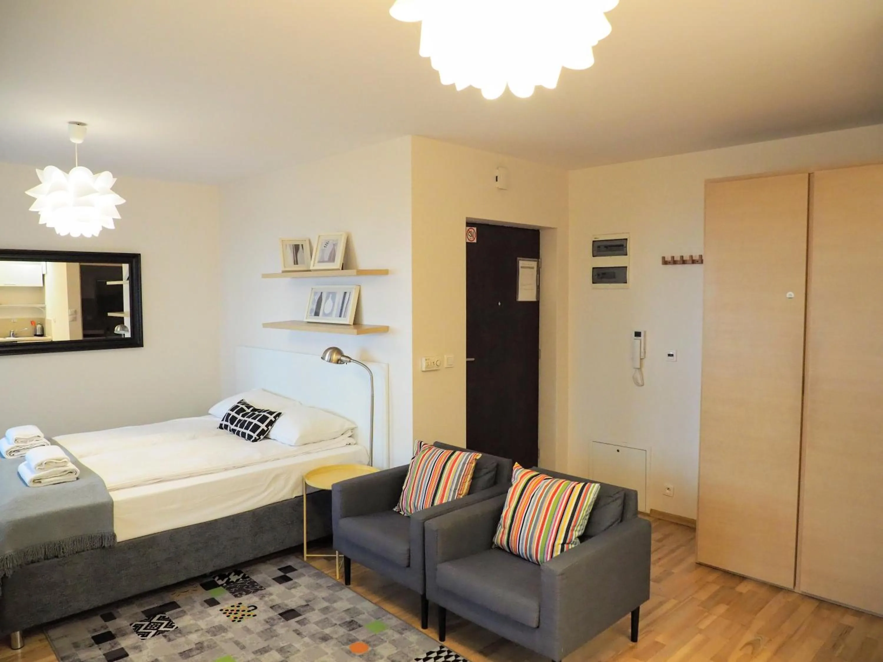 Bed in Yourplace Central Apartments