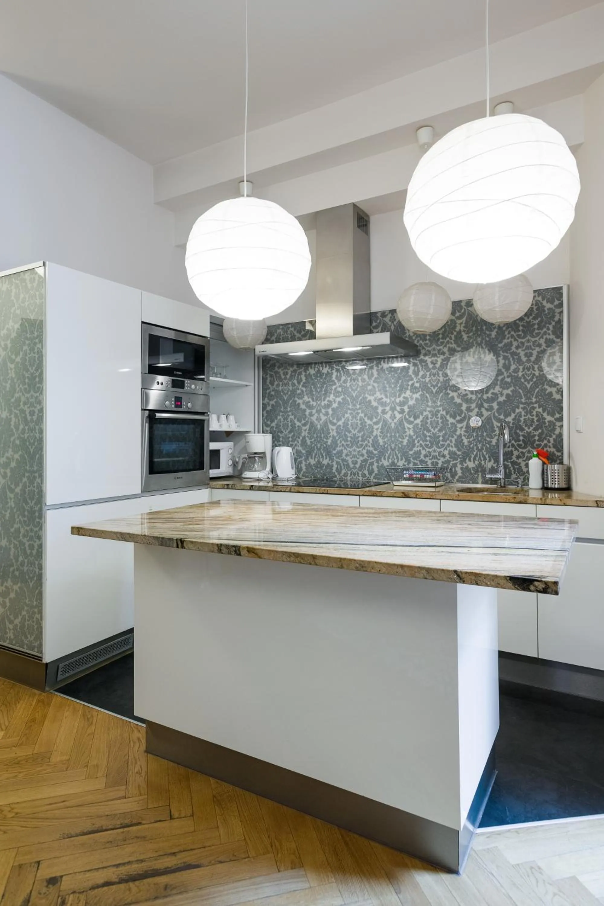 Kitchen or kitchenette in Yourplace Central Apartments