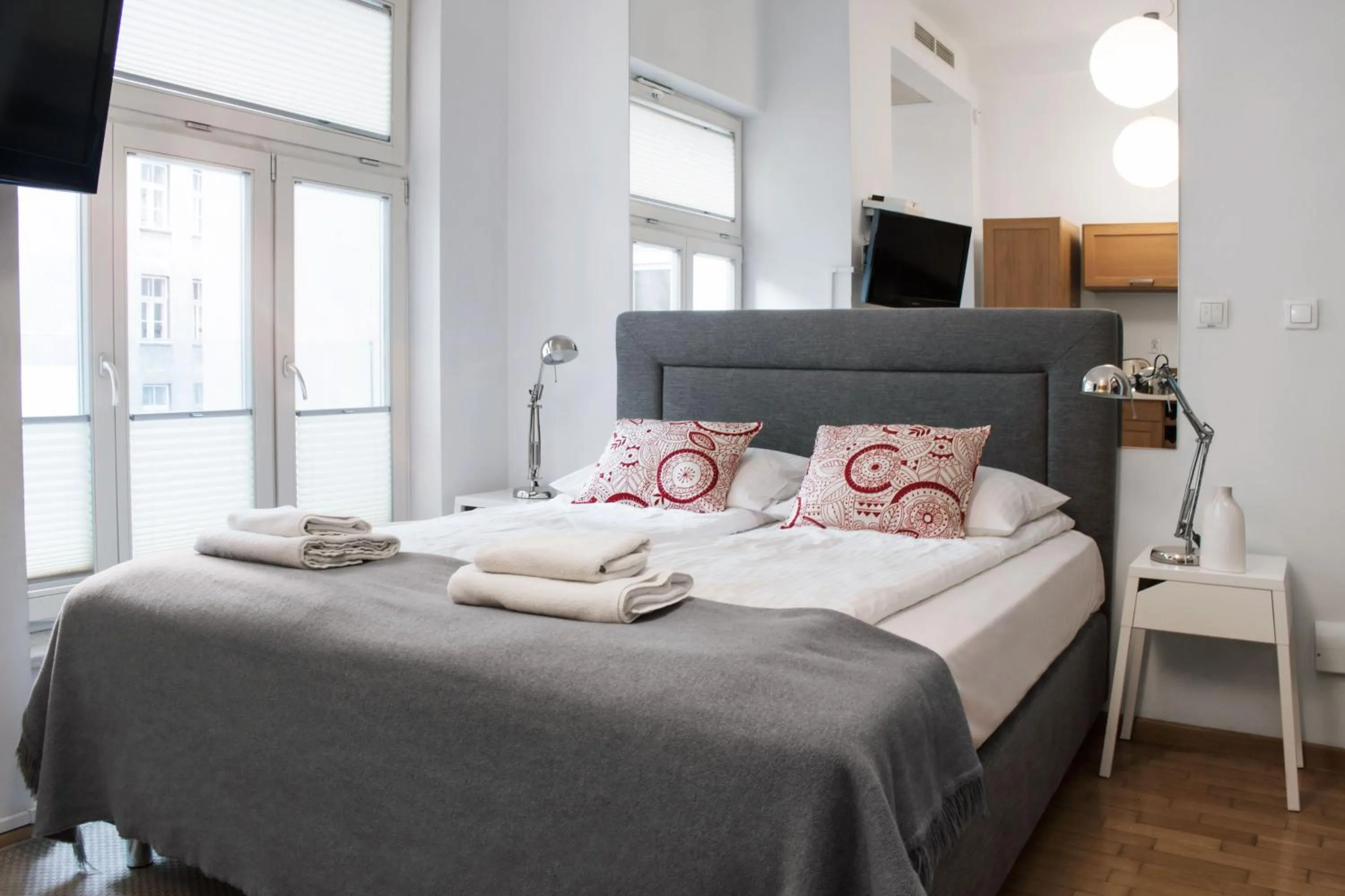 Bed in Yourplace Central Apartments