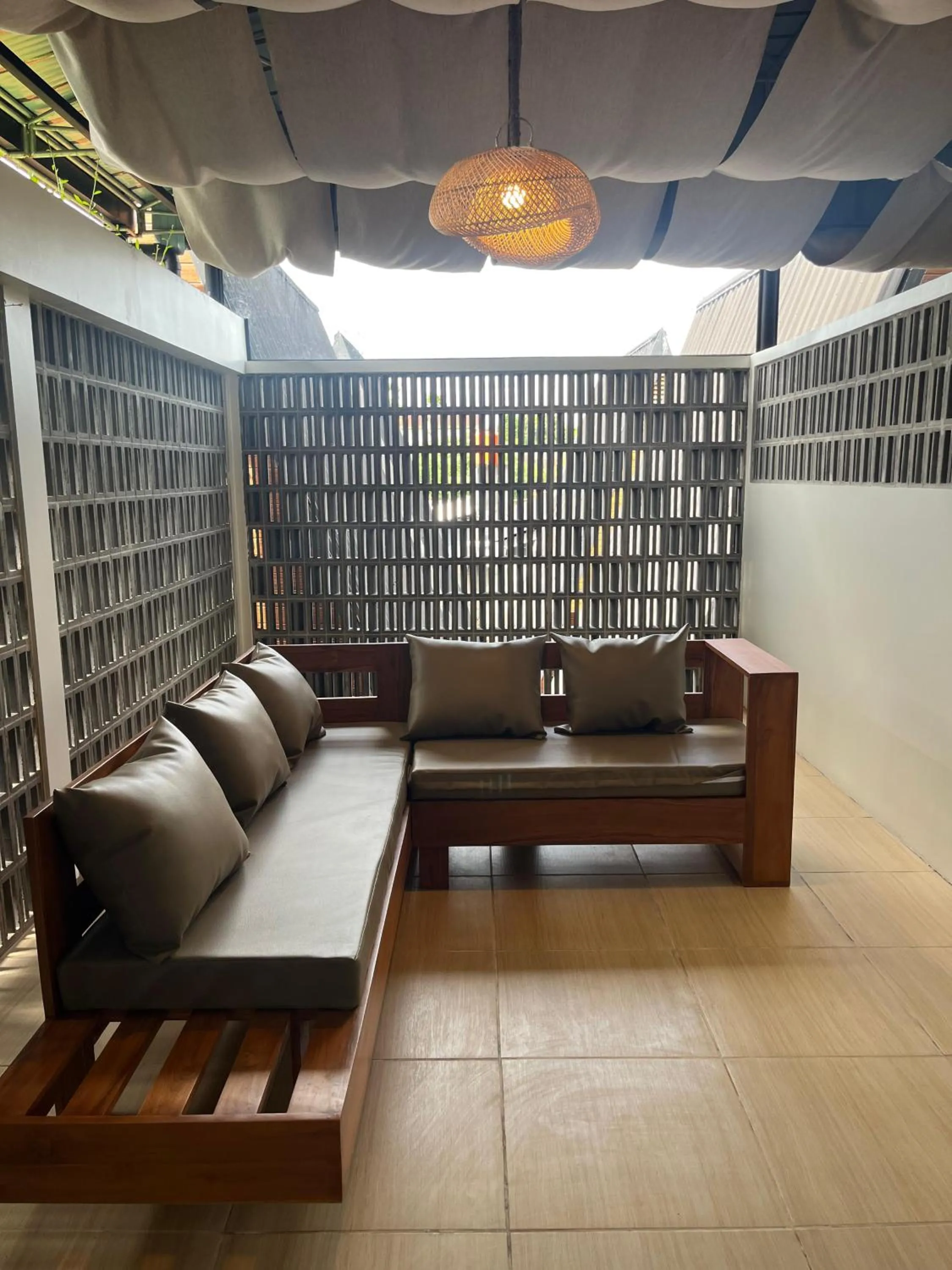 Living room in Sampai Town Hotel