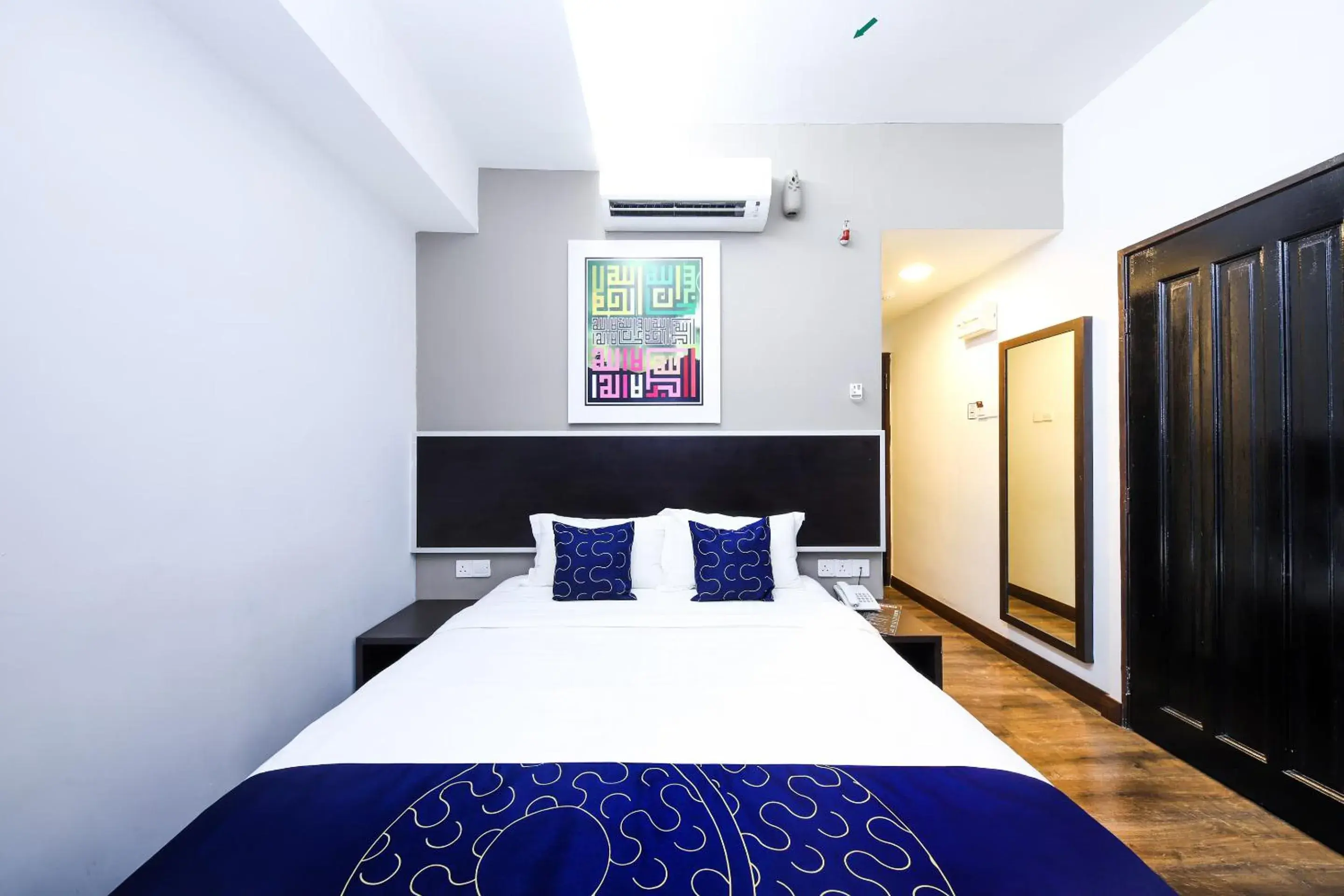 Standard King Room in Palette KL Sentral near Pudu LRT formerly RPC Blissful Homes Standard King Room in Palette KL Sentral near Pudu LRT formerly RPC Blissful Homes