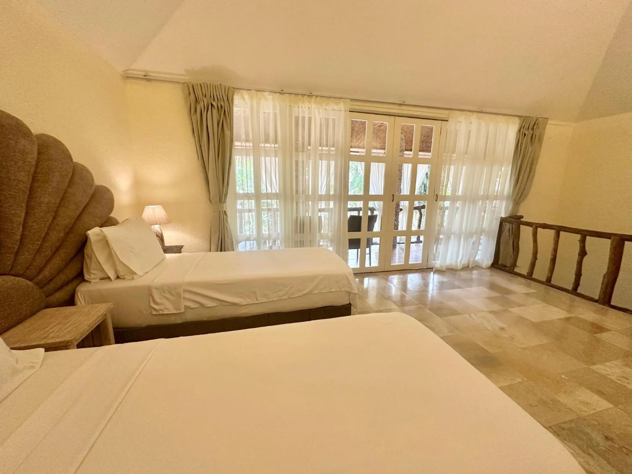 Bedroom, Bed in Coco Sunset Beach Resort