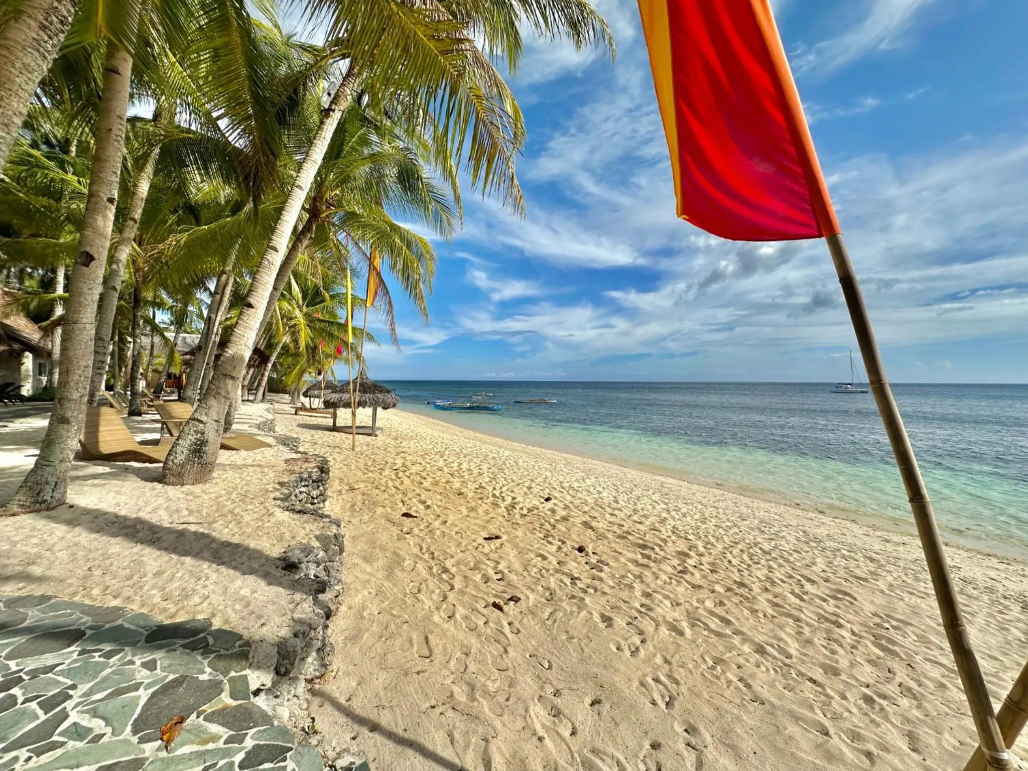 Beach in Coco Sunset Beach Resort