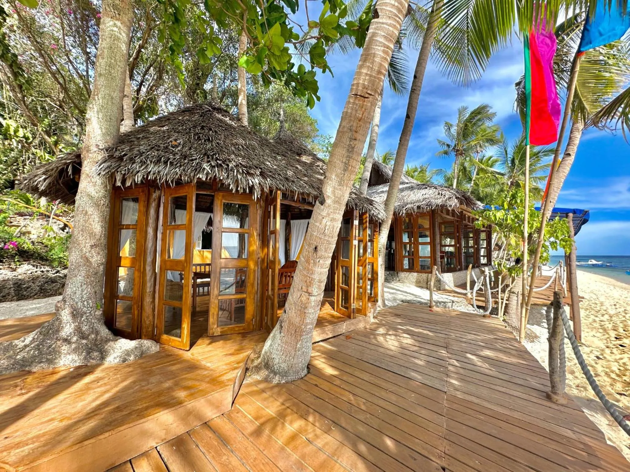 Restaurant/places to eat in Coco Sunset Beach Resort