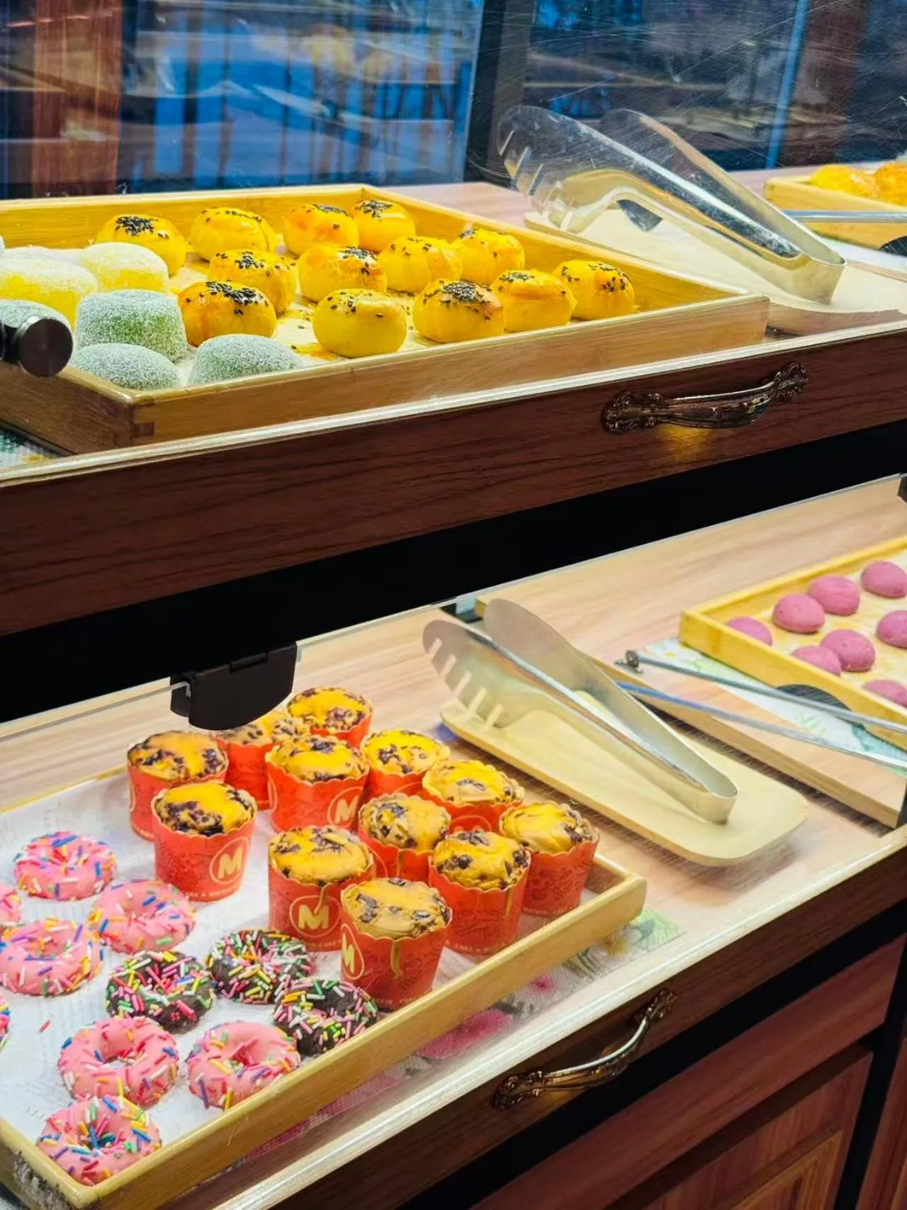 Atour Hotel Qingdao May Fourth Square Yunxiao Road