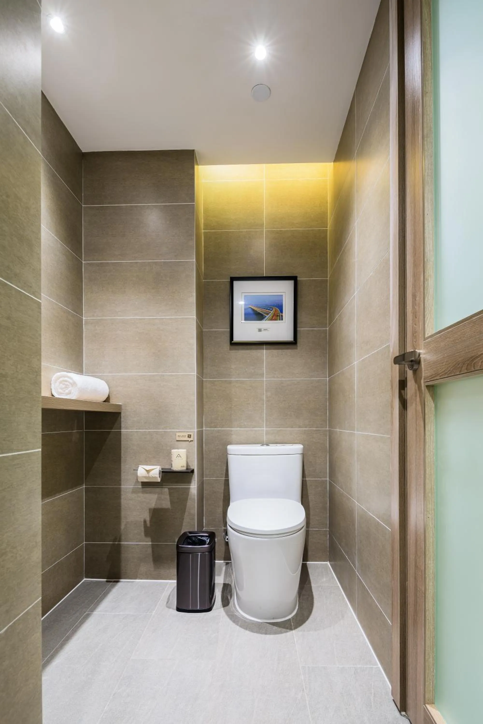 Toilet in Atour Hotel Qingdao May Fourth Square Yunxiao Road