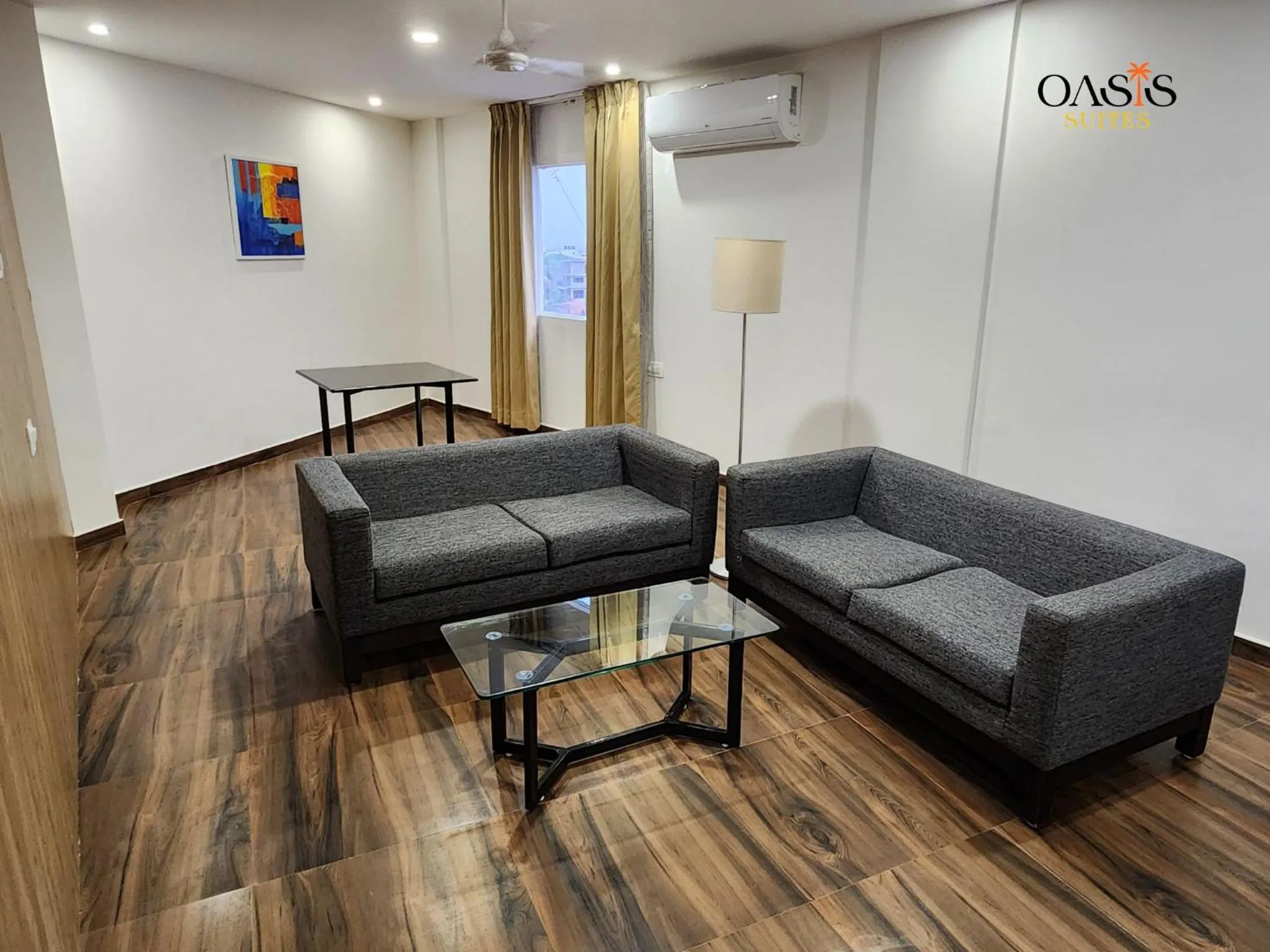 Oasis Suites