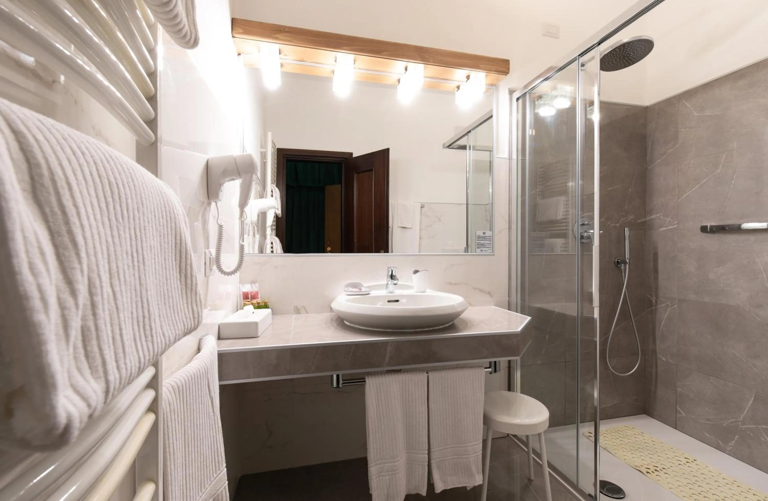 G. Hotel Des Alpes (Classic since 1912)