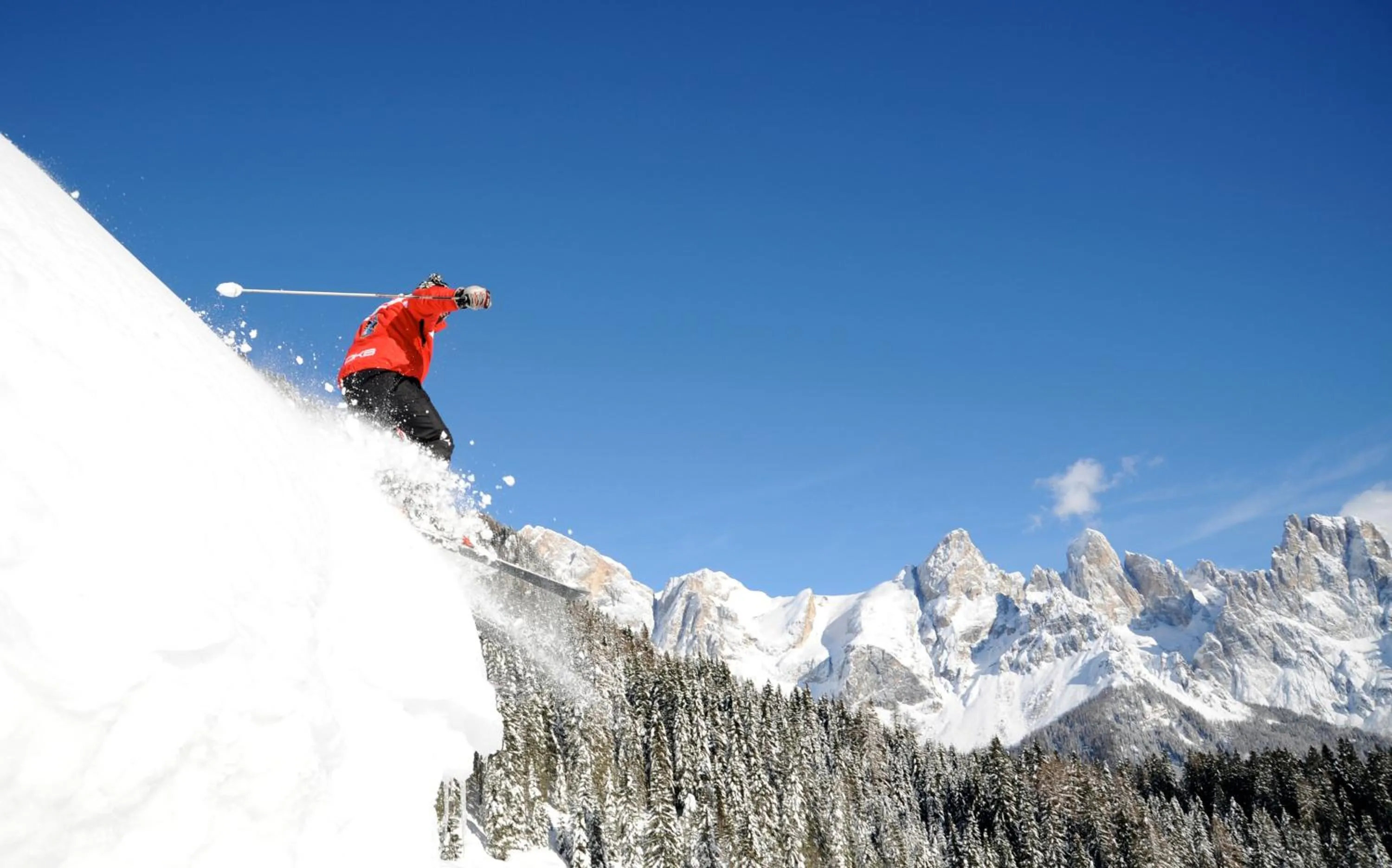 Skiing in G. Hotel Des Alpes (Classic since 1912)