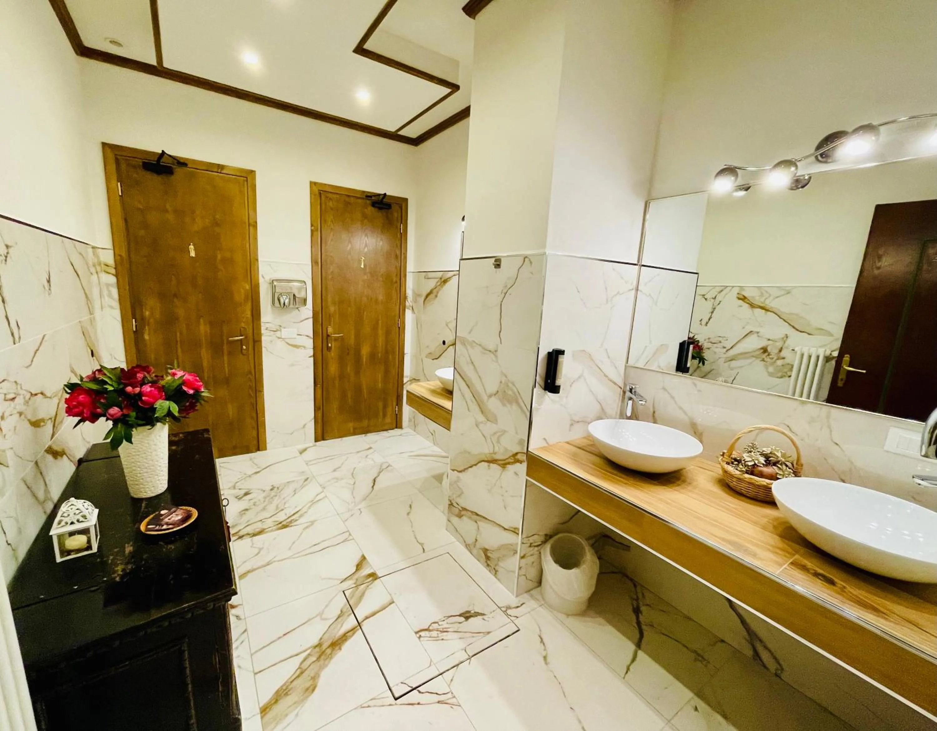 Toilet in G. Hotel Des Alpes (Classic since 1912)