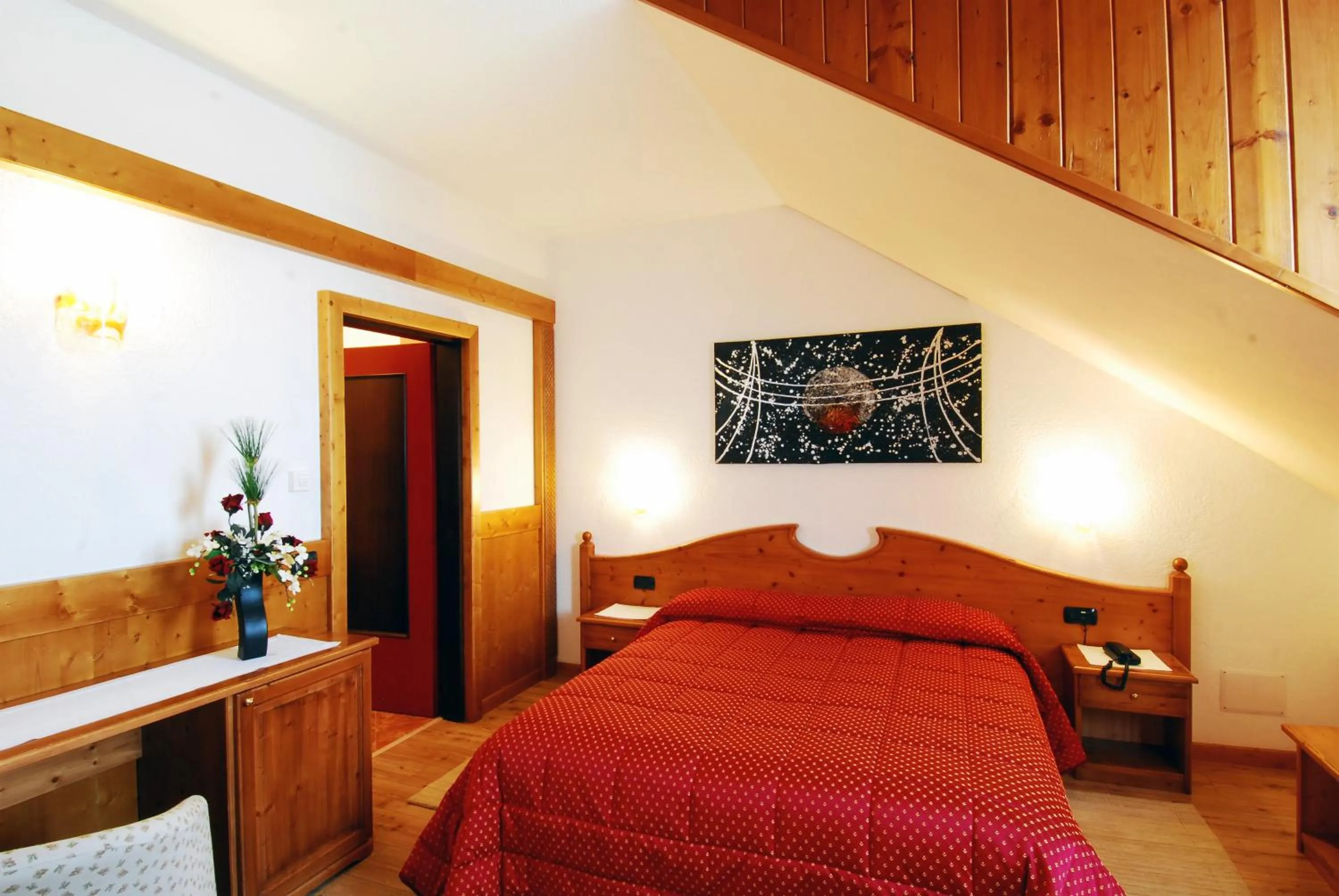 Bedroom, Bed in G. Hotel Des Alpes (Classic since 1912)