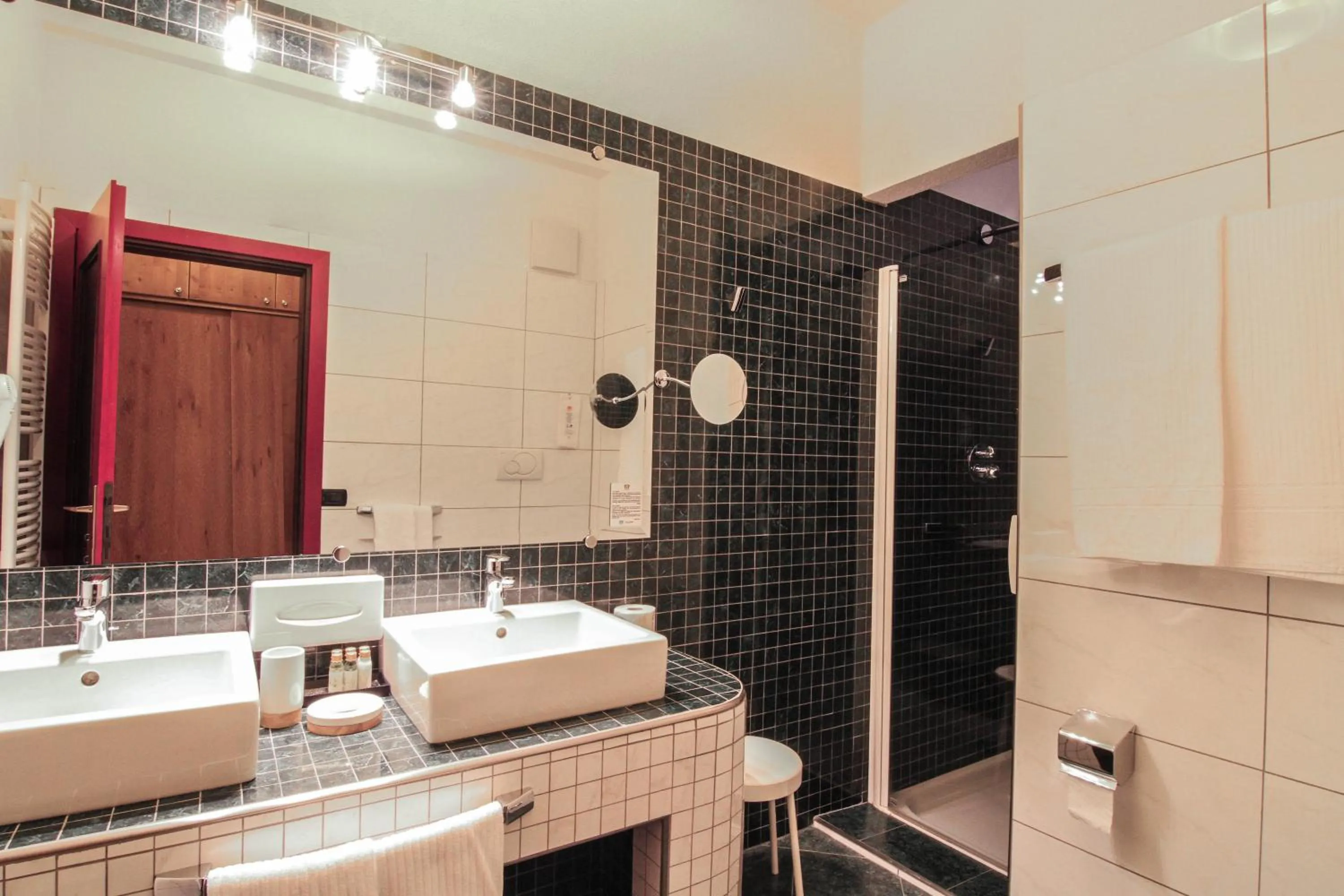 G. Hotel Des Alpes (Classic since 1912)