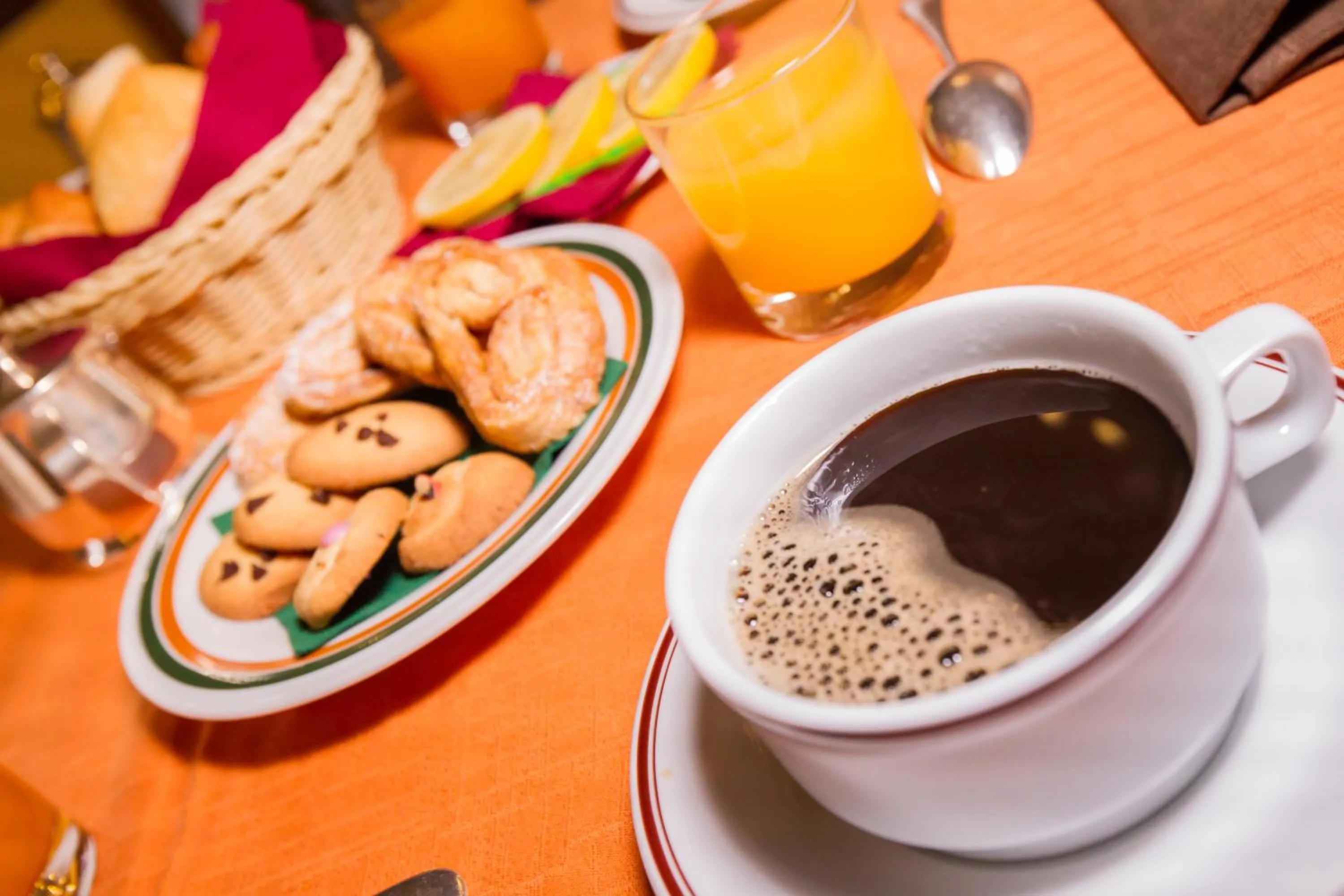 Breakfast in G. Hotel Des Alpes (Classic since 1912)