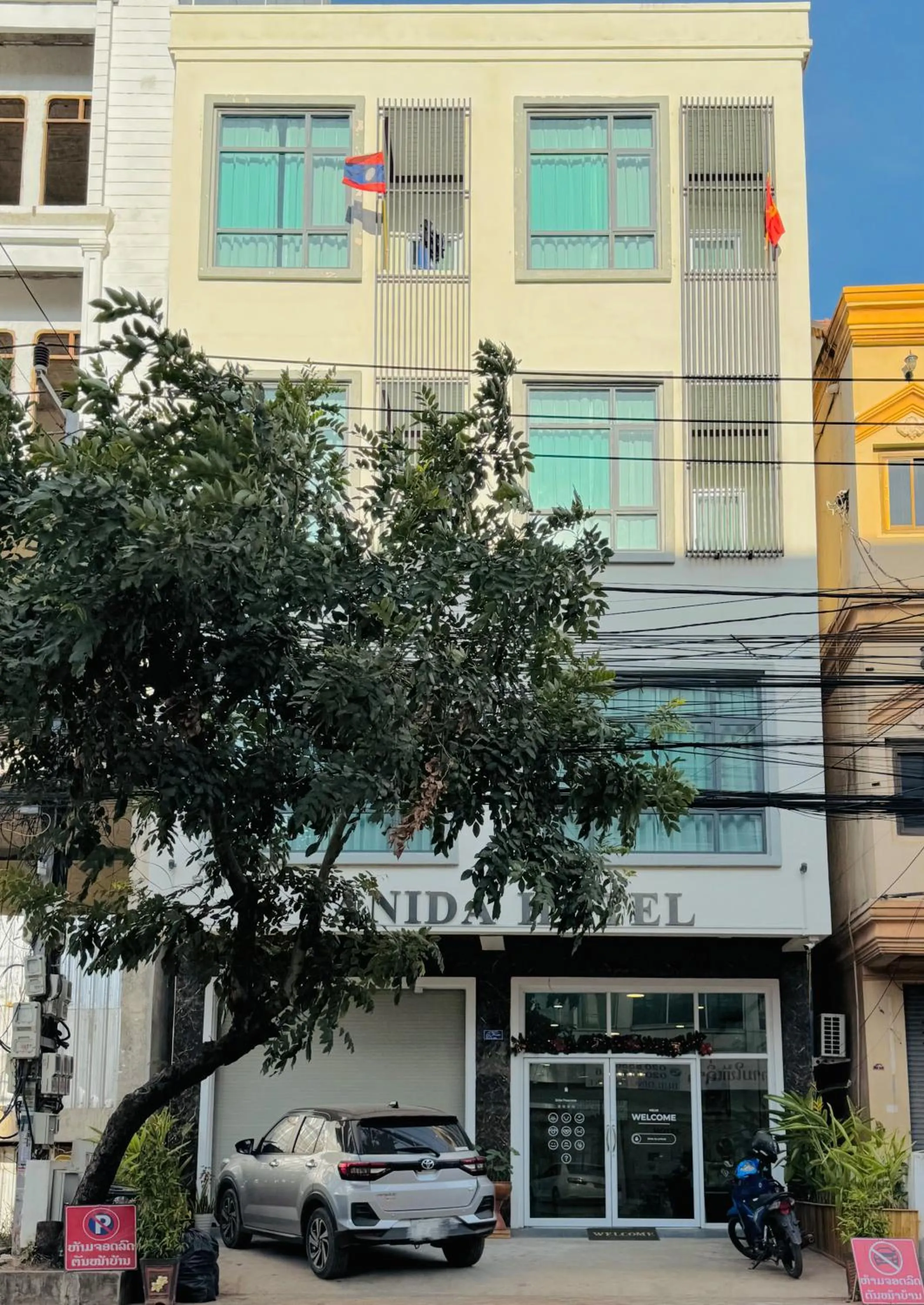 Property building in Vanida Hotel