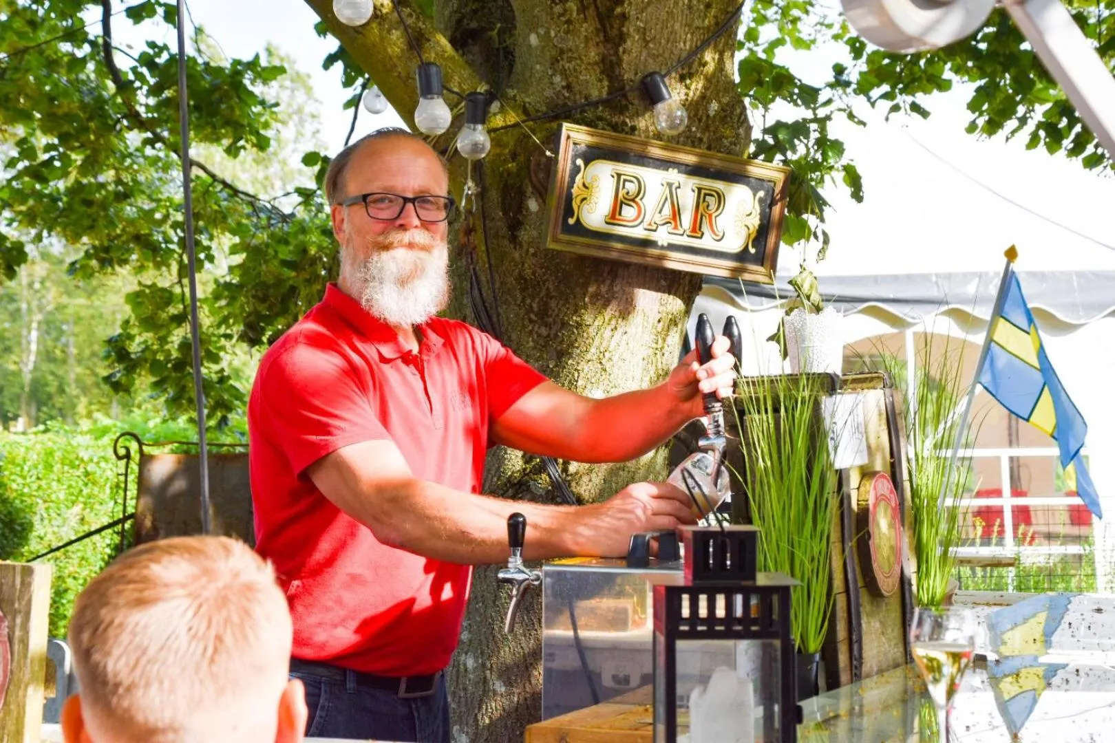 Staff in Sydkustens at Pillehill