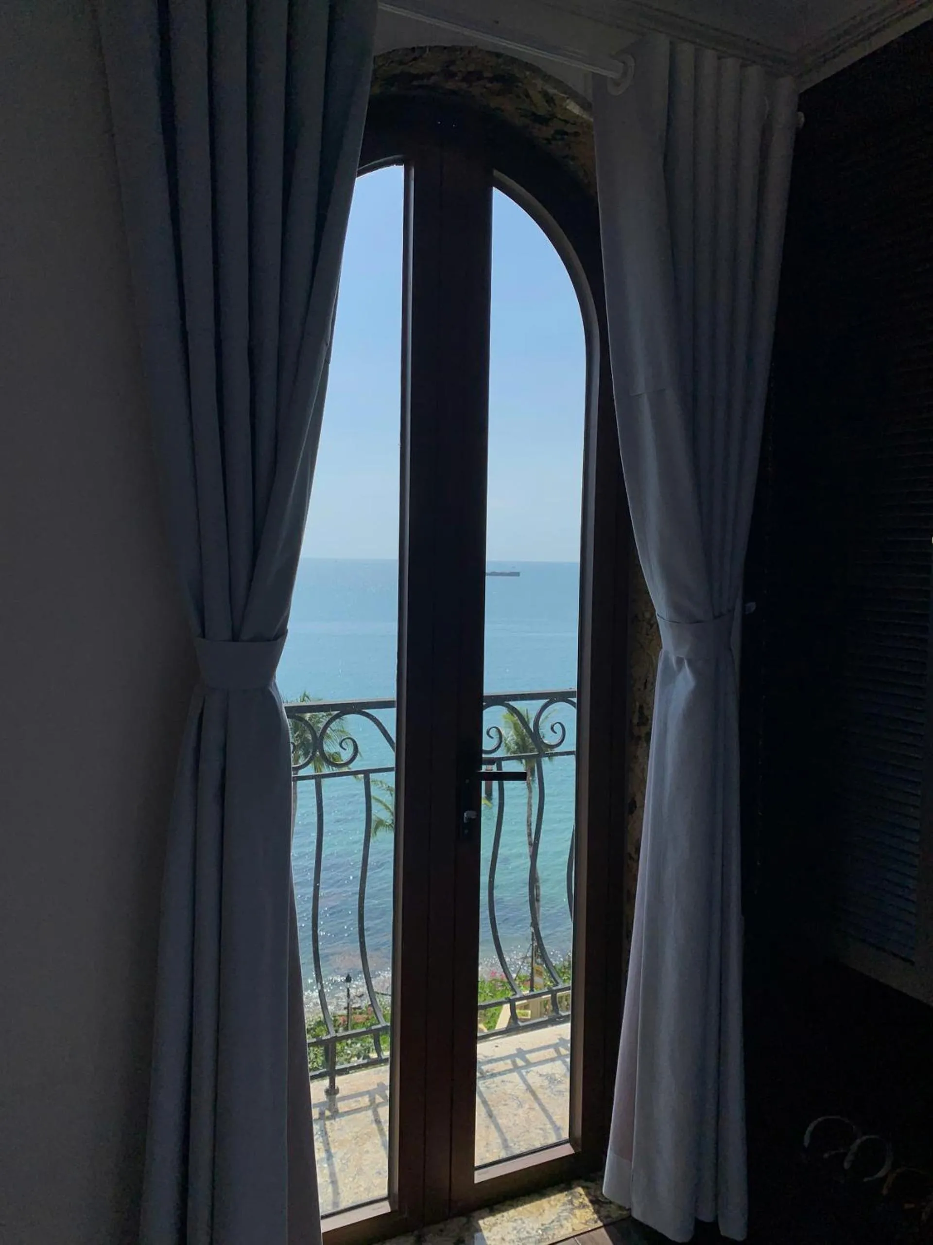 Day in The Room Hotel - Starbucks