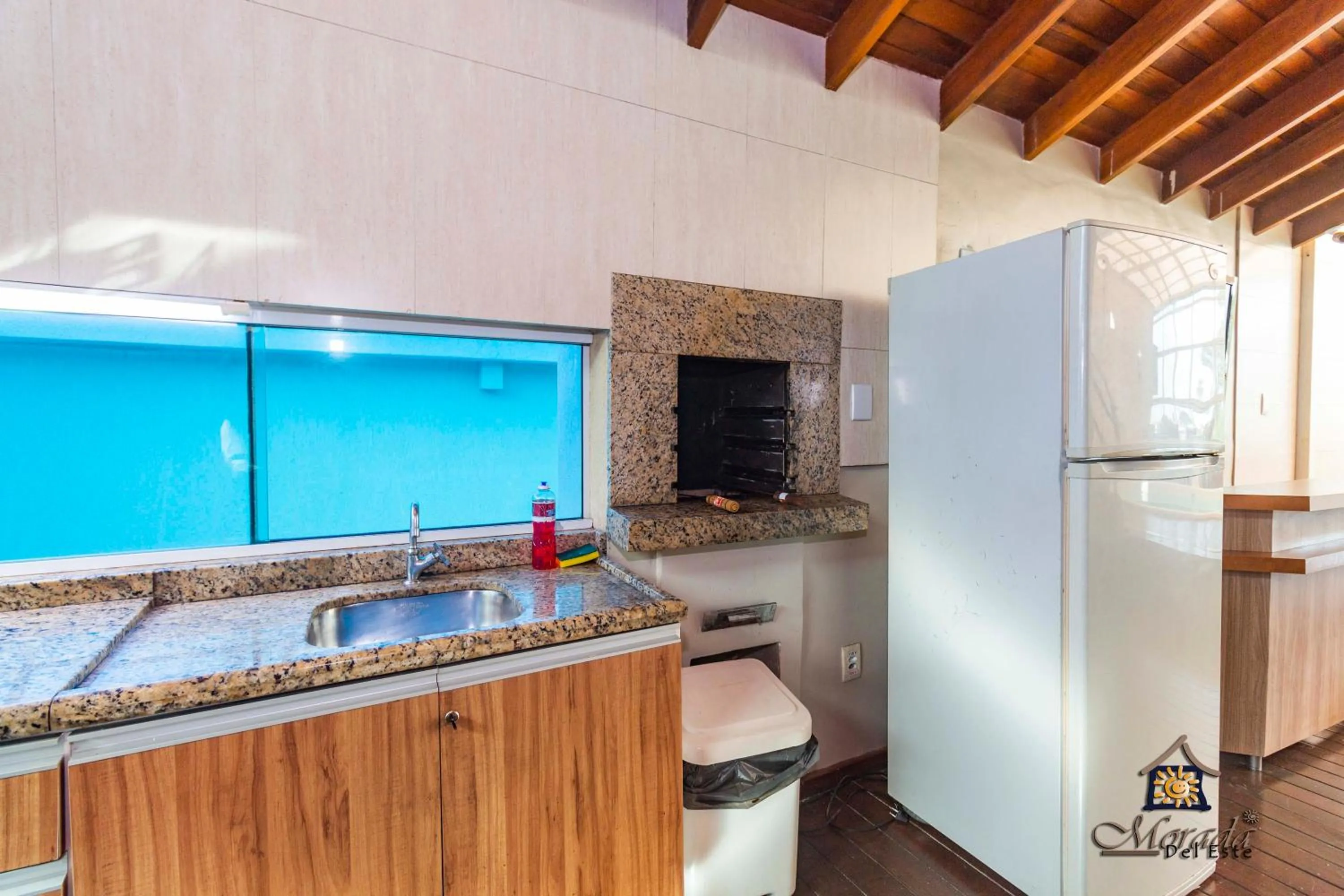 BBQ facilities in Hotel Morada Del Este