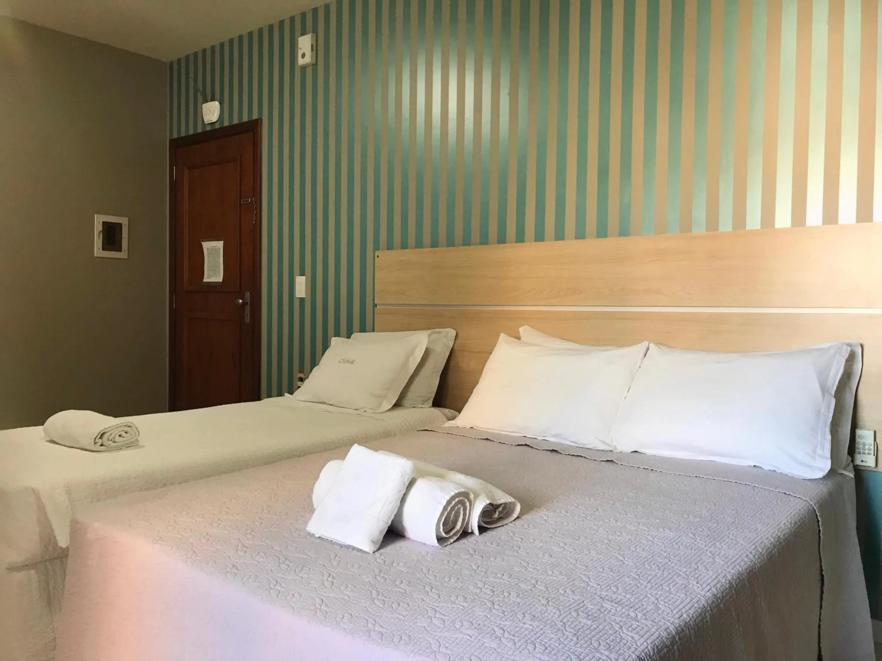 Photo of the whole room, Bed in Hotel Morada Del Este