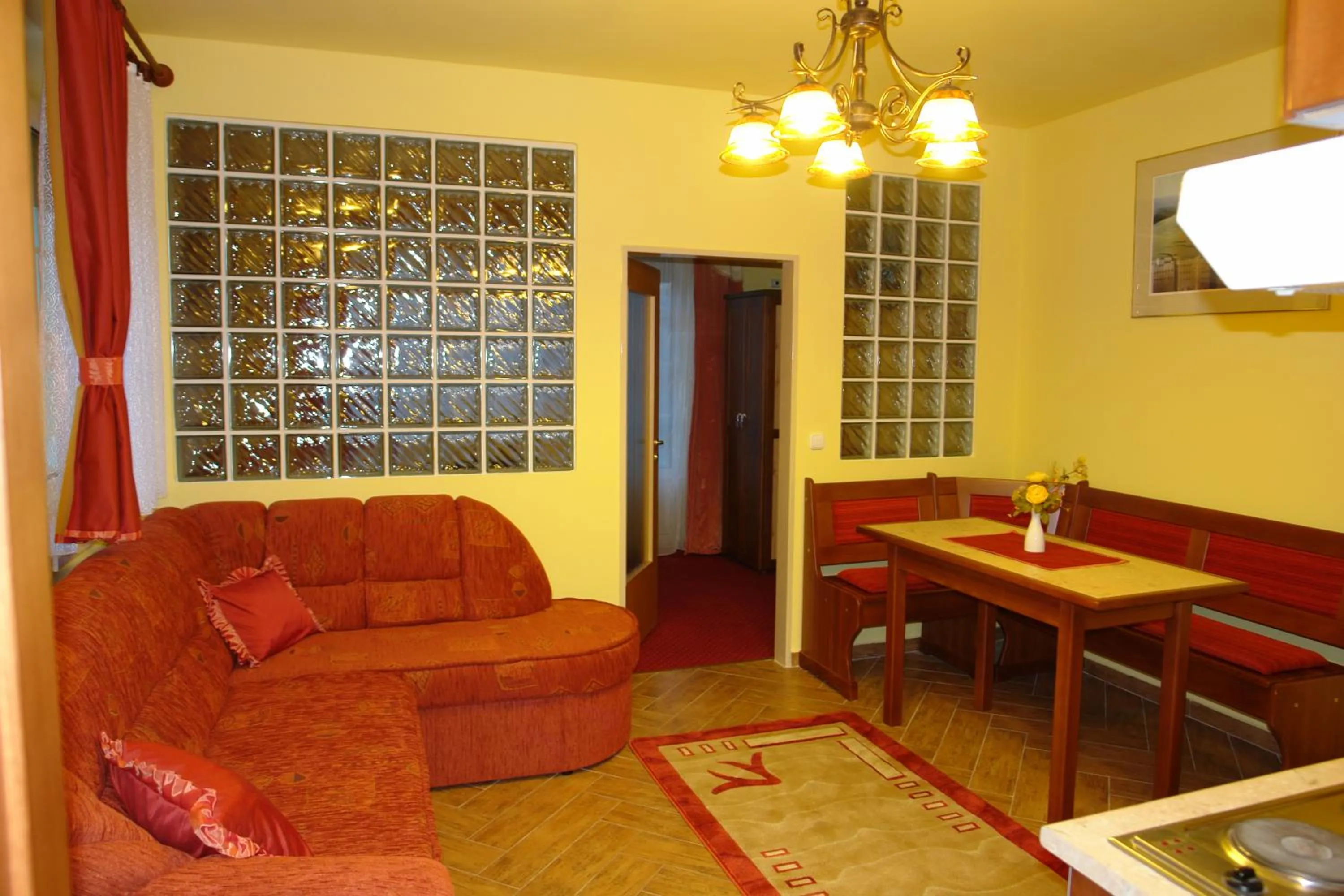 HoldLux Apartman