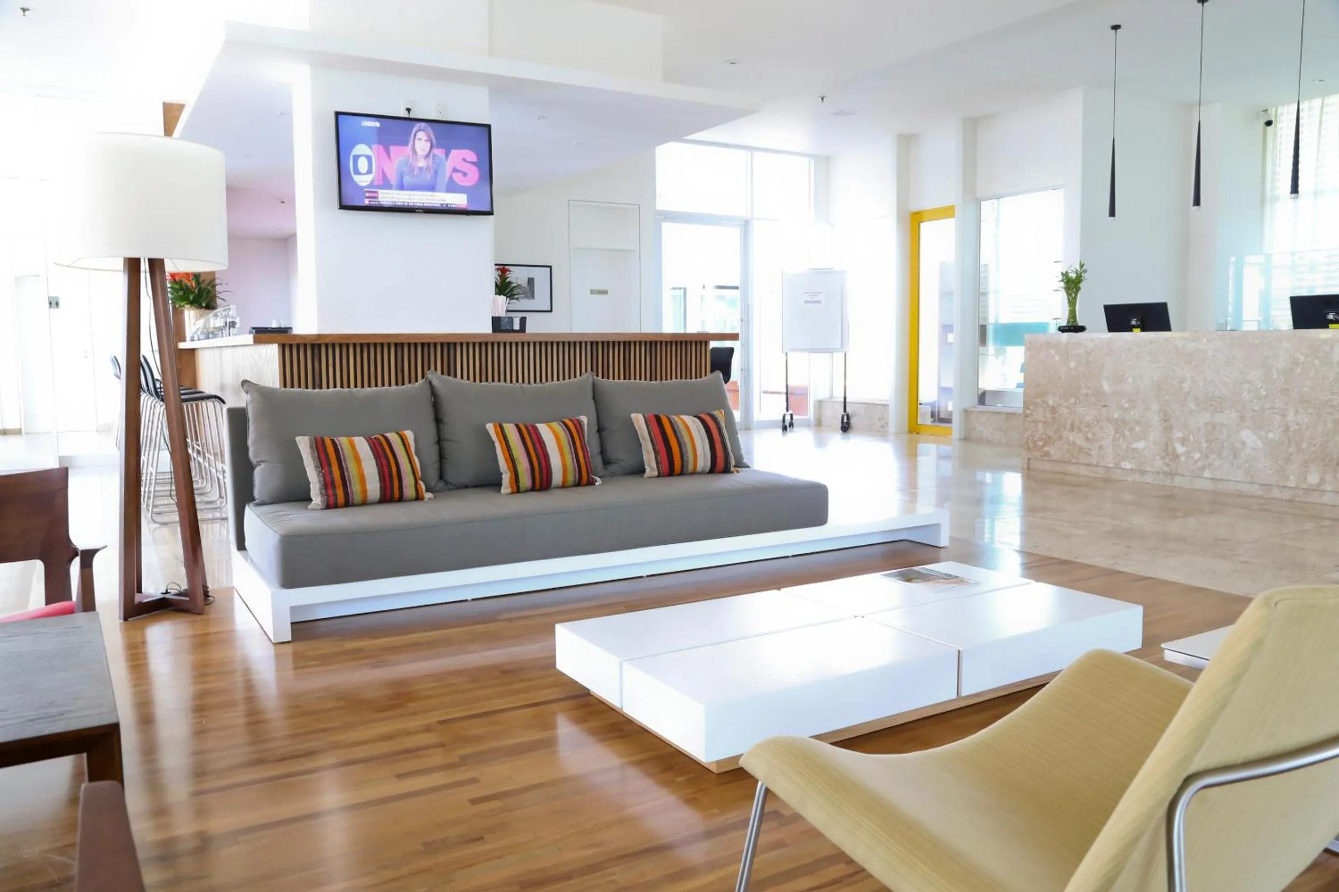 Library in Vitória Hotel Convention Paulínia