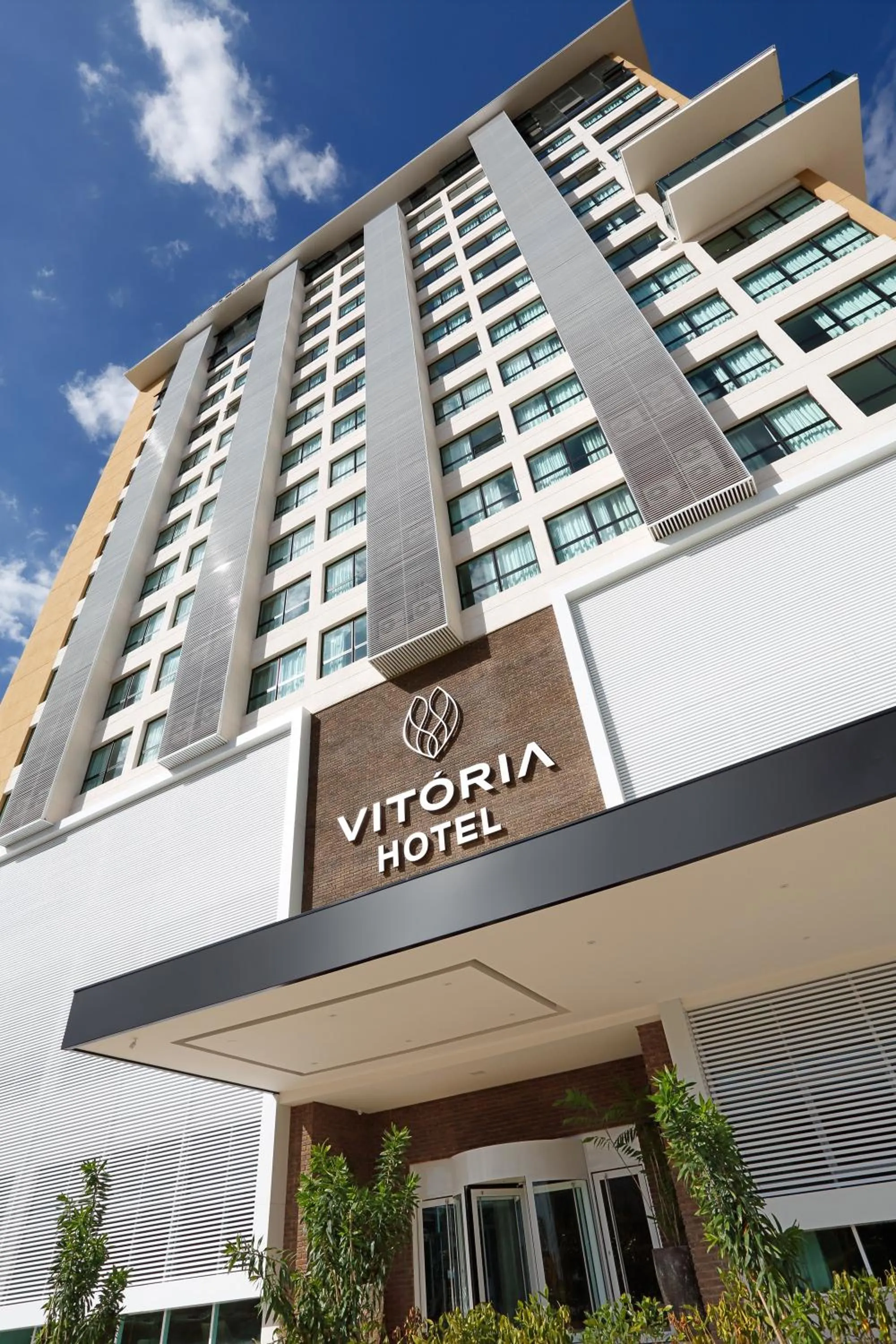 Facade/entrance in Vitória Hotel Convention Paulínia