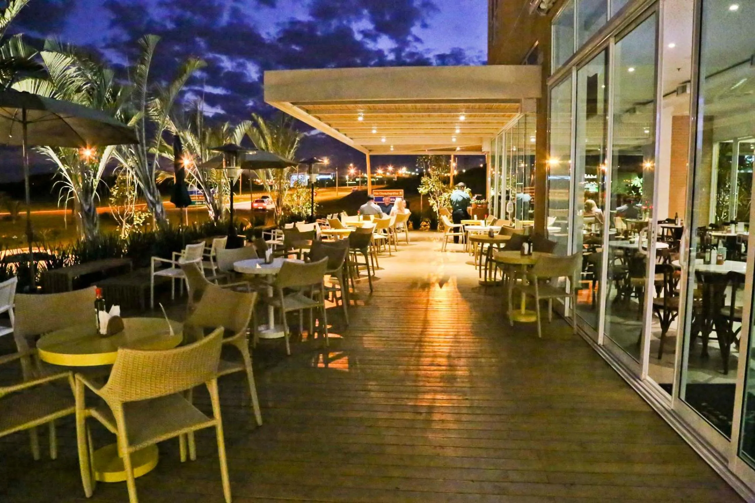 Billiard in Vitória Hotel Convention Paulínia