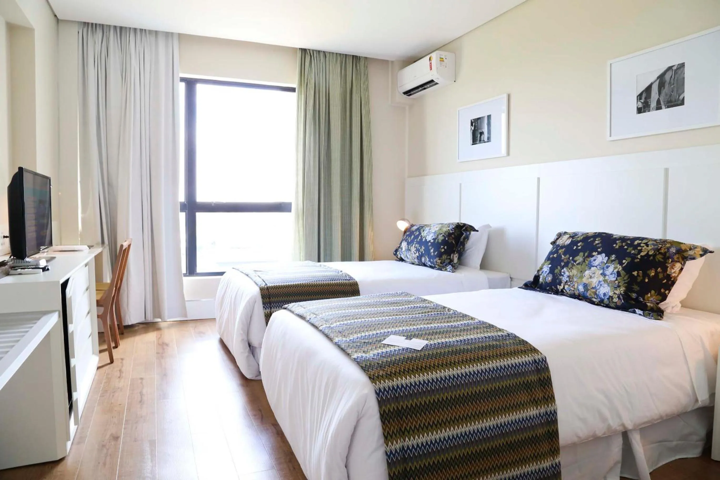 Bed in Vitória Hotel Convention Paulínia