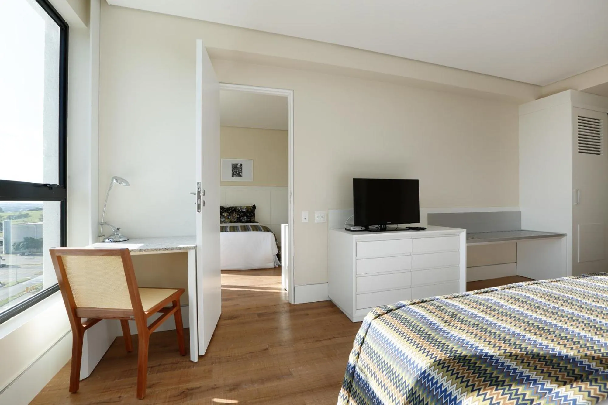 Photo of the whole room, Bed in Vitória Hotel Convention Paulínia