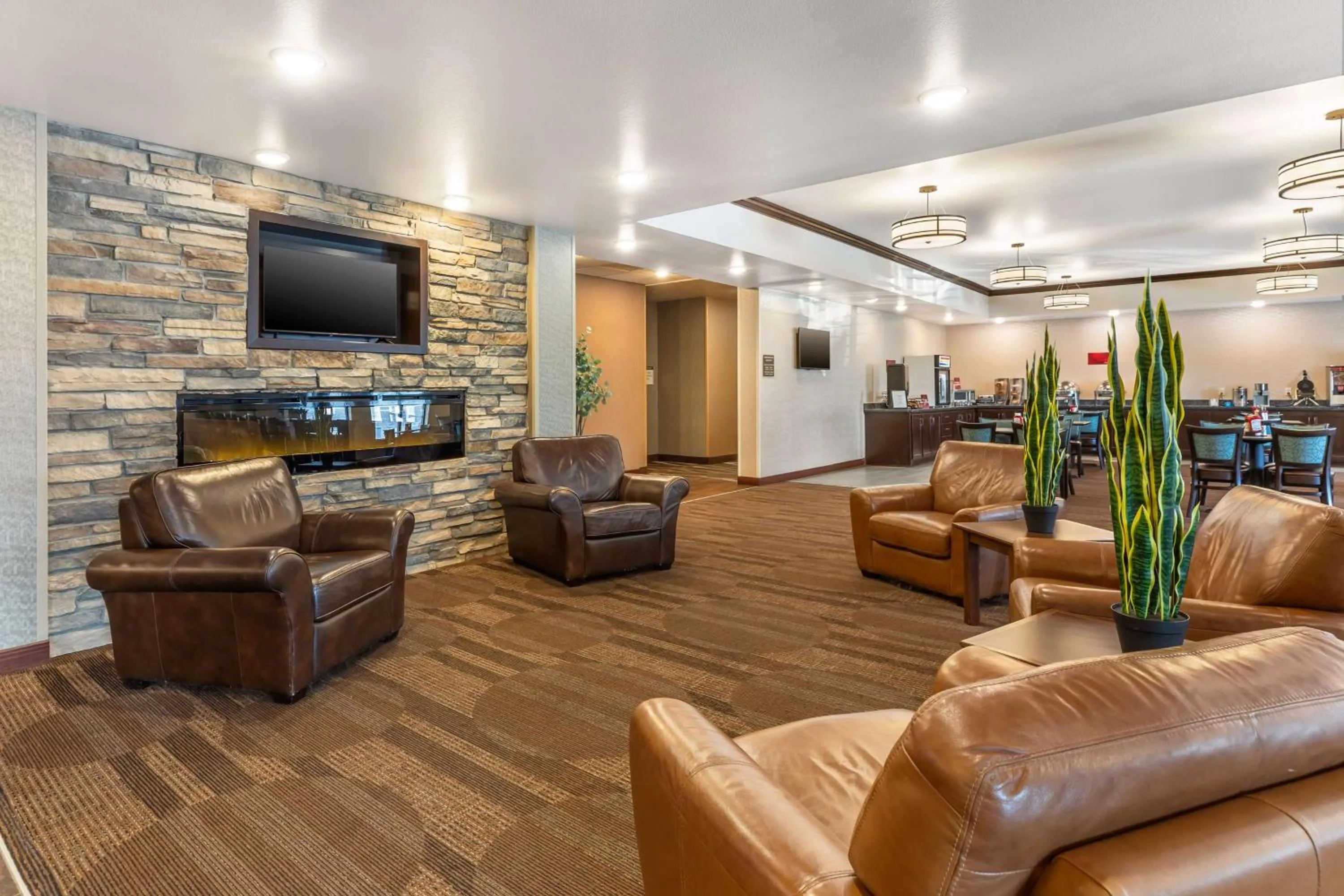 Lobby or reception in Best Western PLUS Casper Inn & Suites