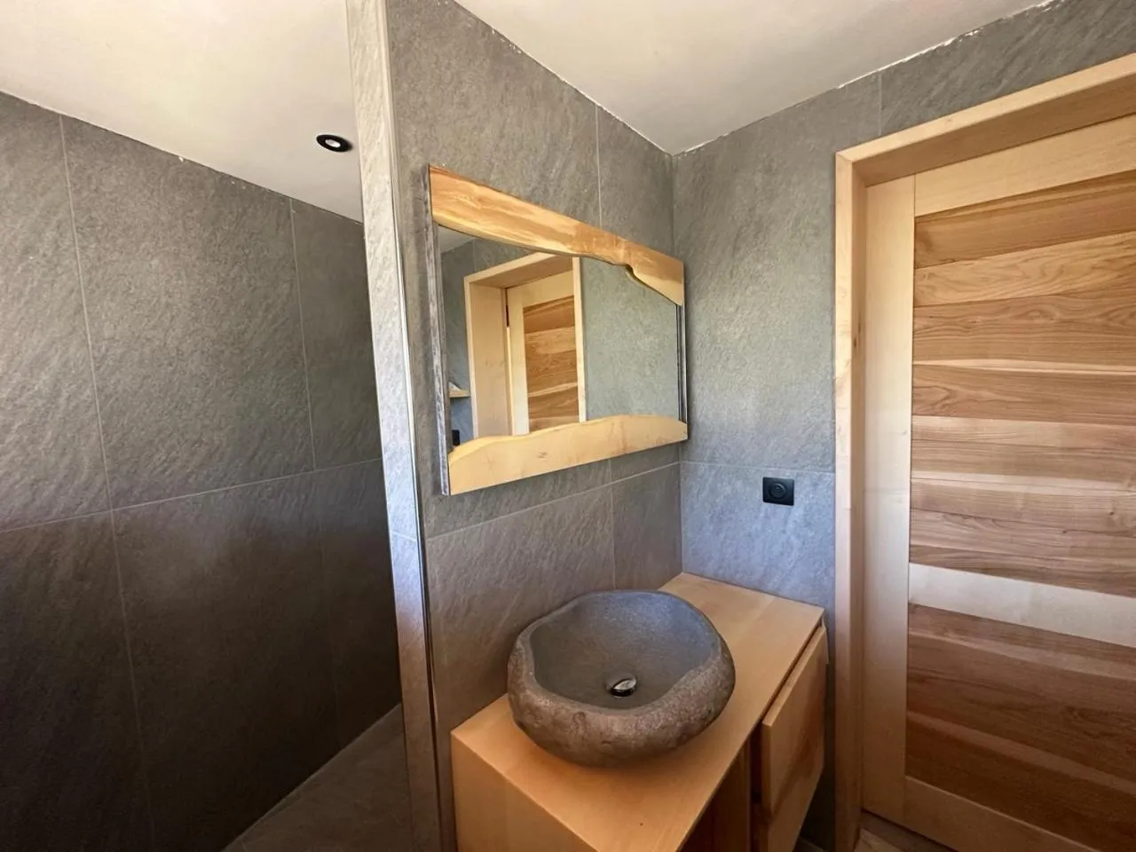 Bathroom in Domaine de Haslach, The Originals Collection, Résidence de Tourisme