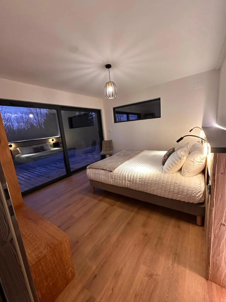 Bedroom, Bed in Domaine de Haslach, The Originals Collection, Résidence de Tourisme