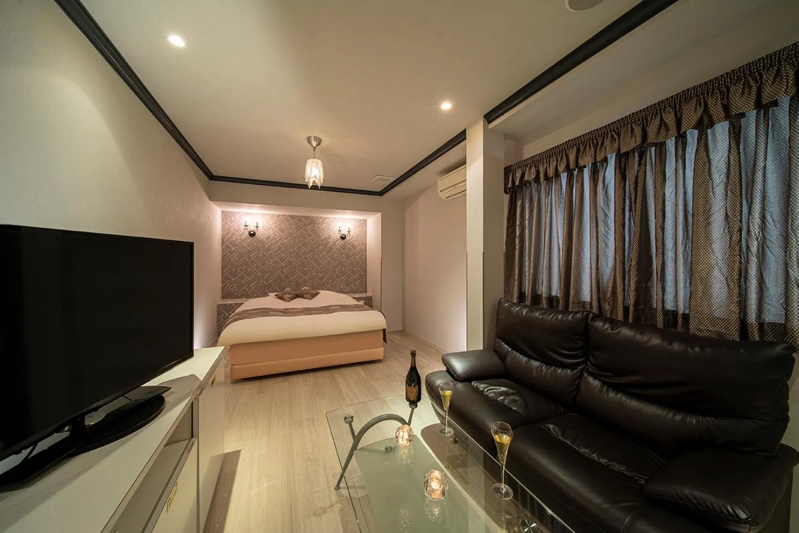 Bed in ホテル リベラル 男塾ホテルグループ