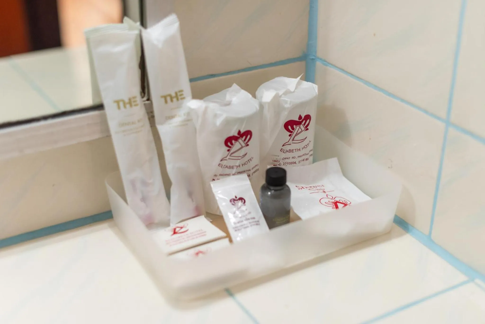 Photo of the whole room in Elizabeth Hotel