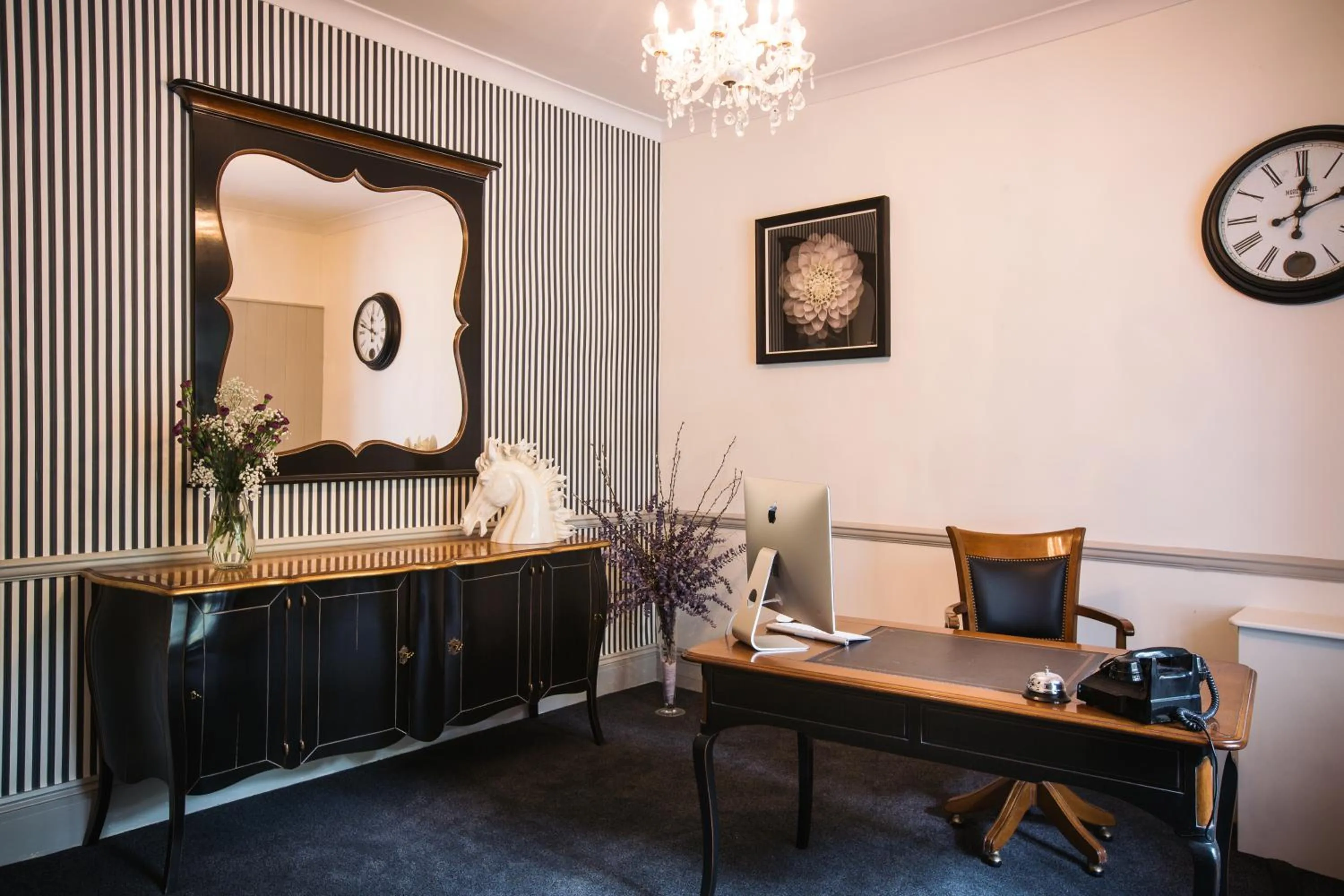 Lobby or reception in The Broadmead Boutique B&B