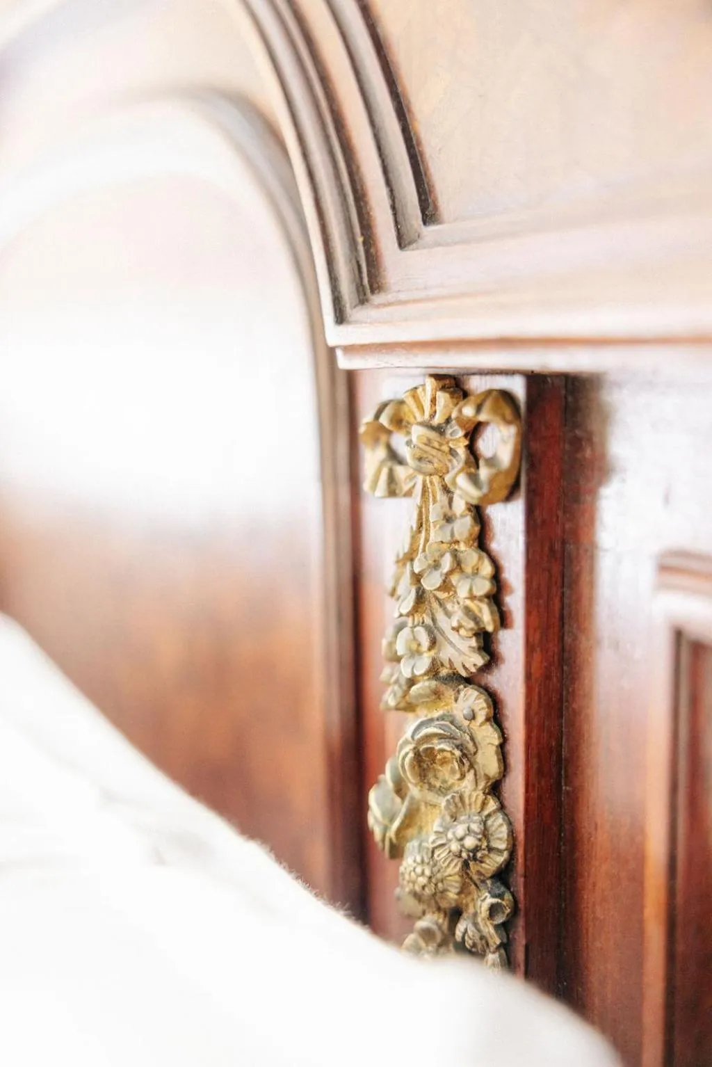 Bedroom, Bed in Ironclad Inn and Bourbon Room