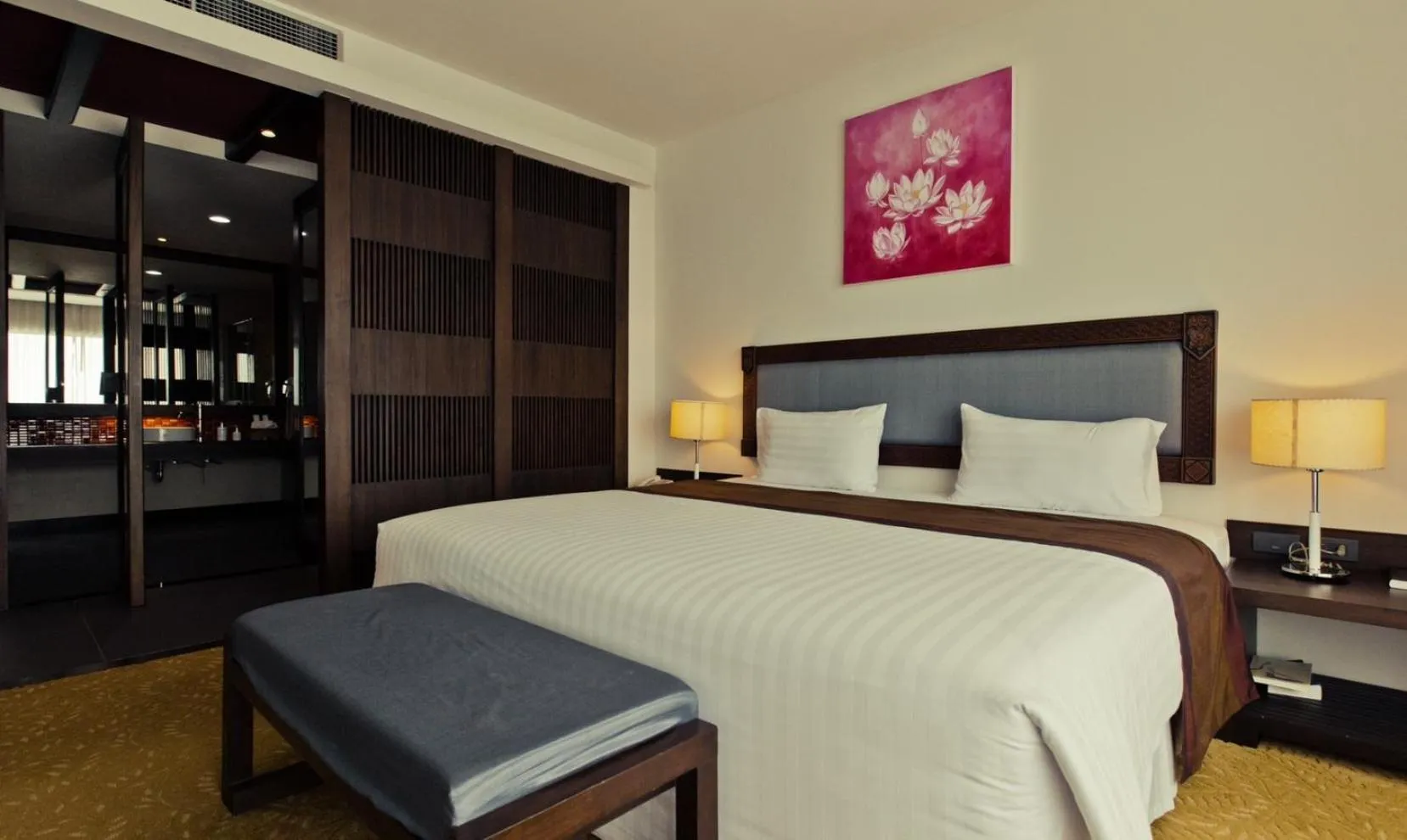 Bedroom, Bed in Sunee Grand Hotel and Convention Center