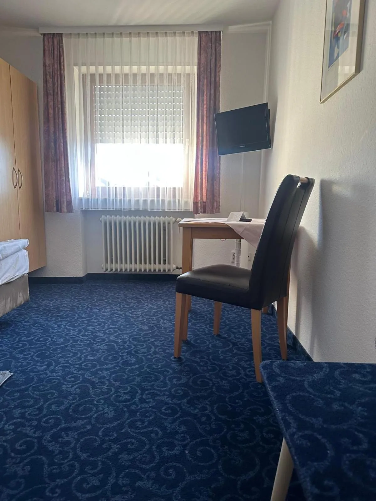 Photo of the whole room, Bed in Hotel Alt Nürnberg